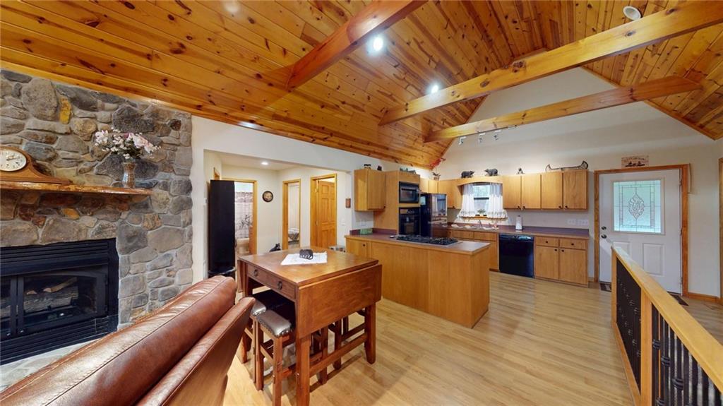24 Rocky Top Heights Road
