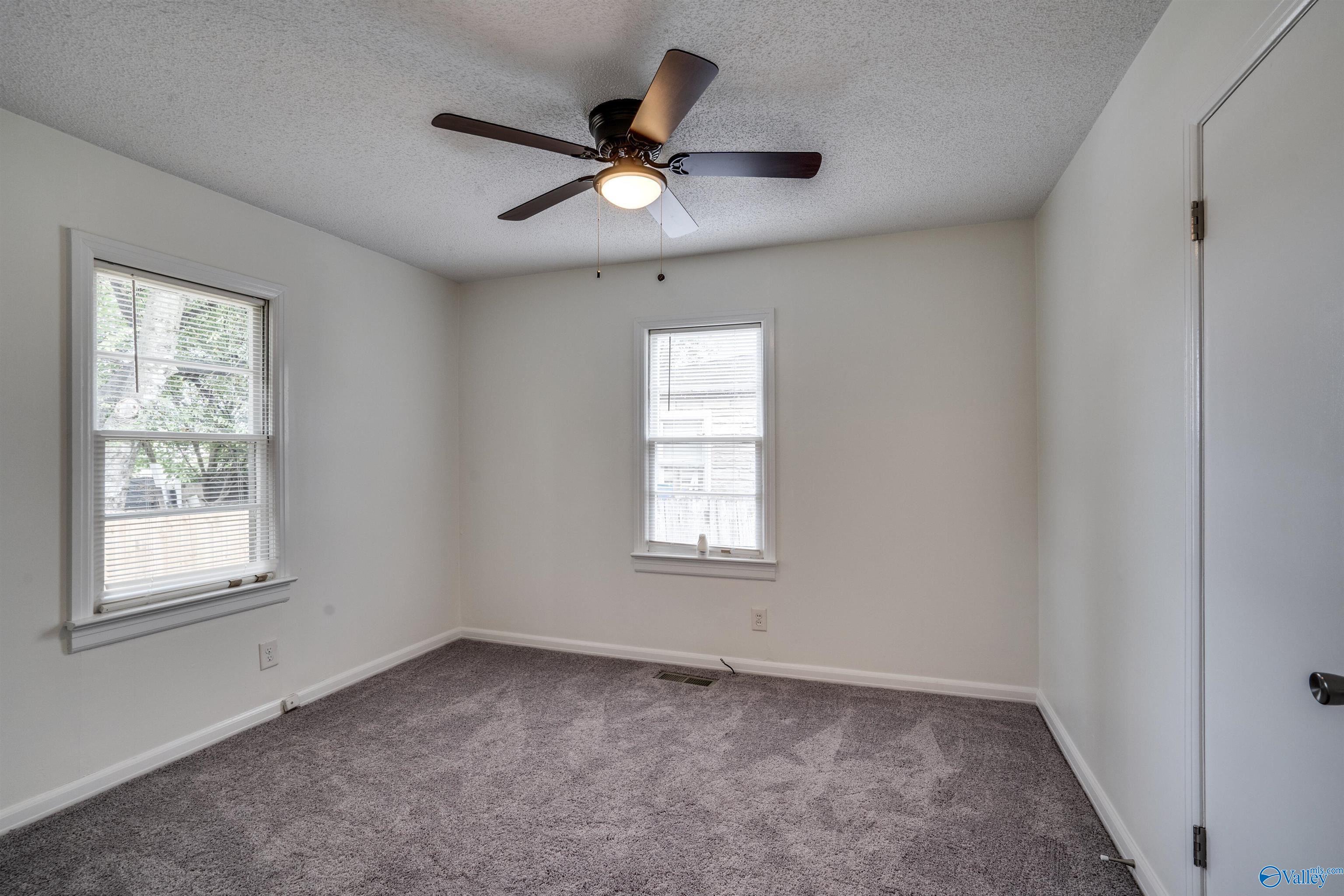 2505 Virginia Blvd NW