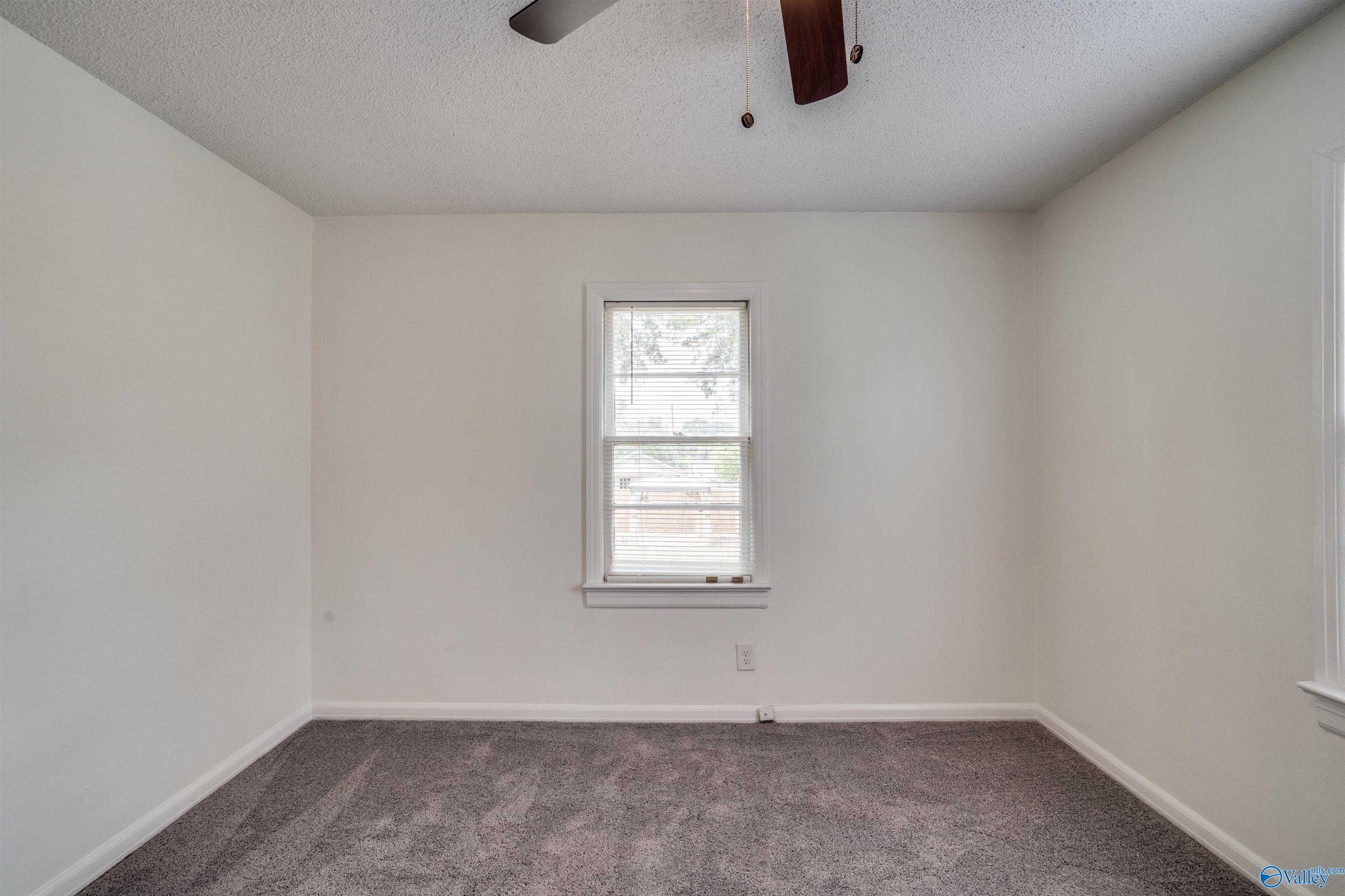 2505 Virginia Blvd NW