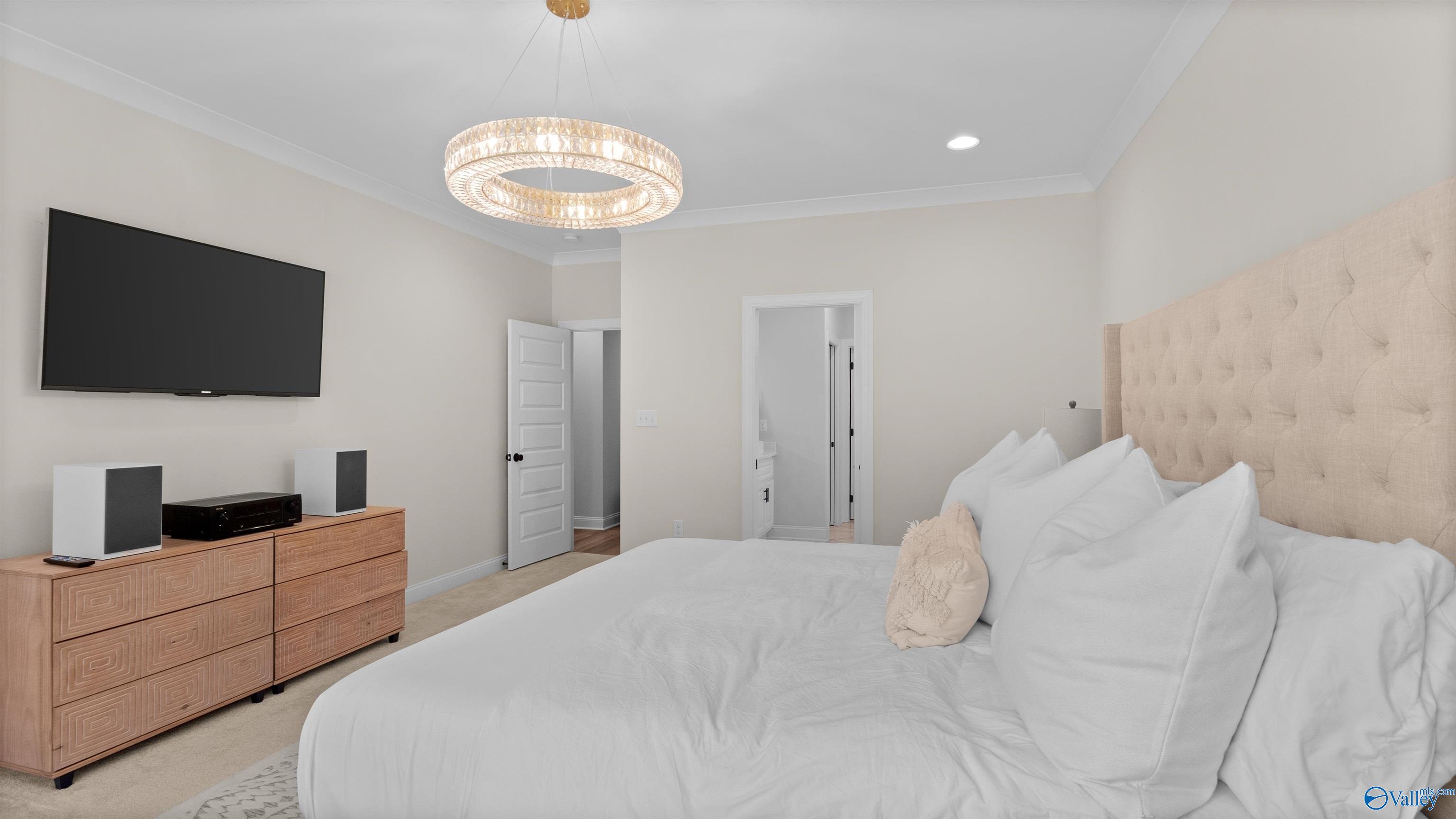 3056 Cherokee Ridge Drive