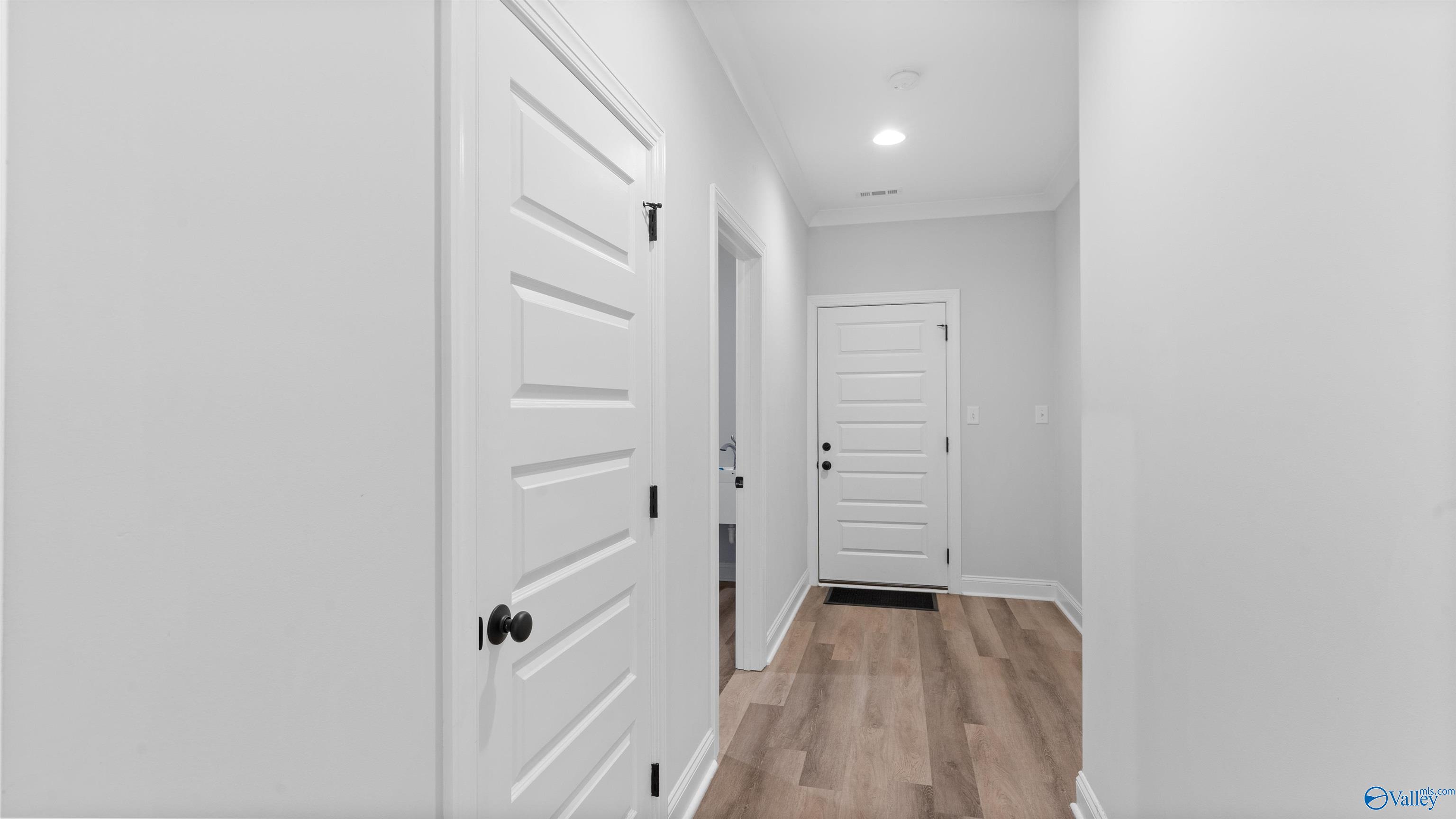 3056 Cherokee Ridge Drive