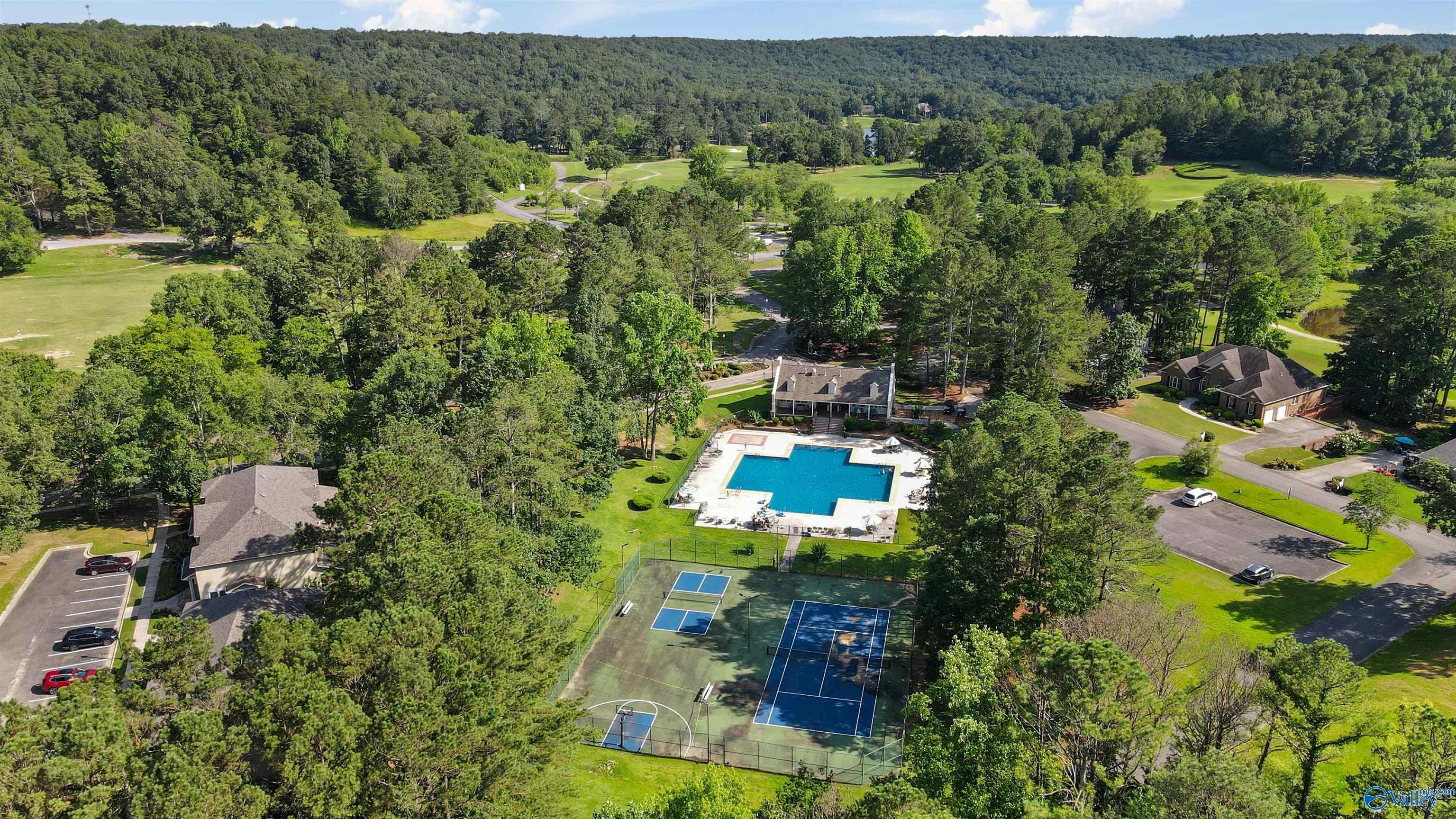 3056 Cherokee Ridge Drive