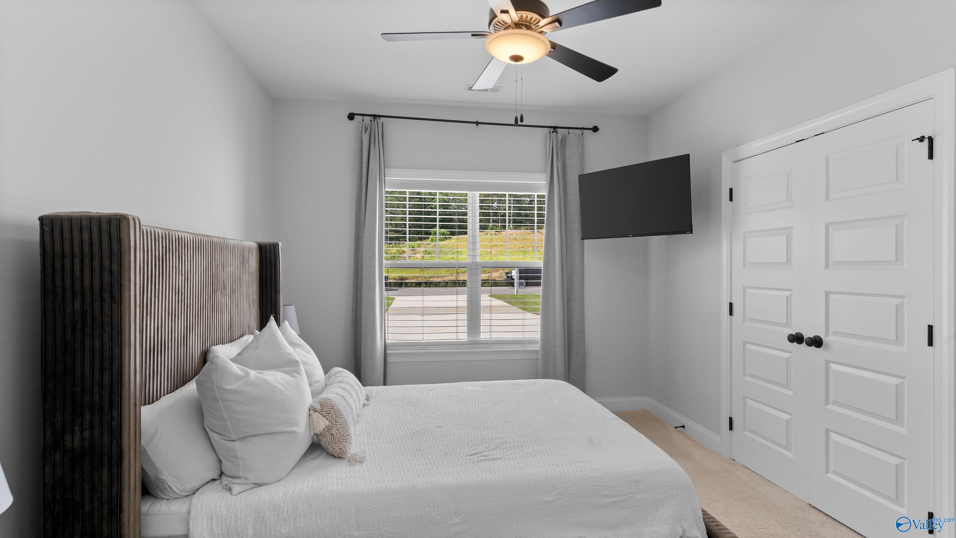3056 Cherokee Ridge Drive