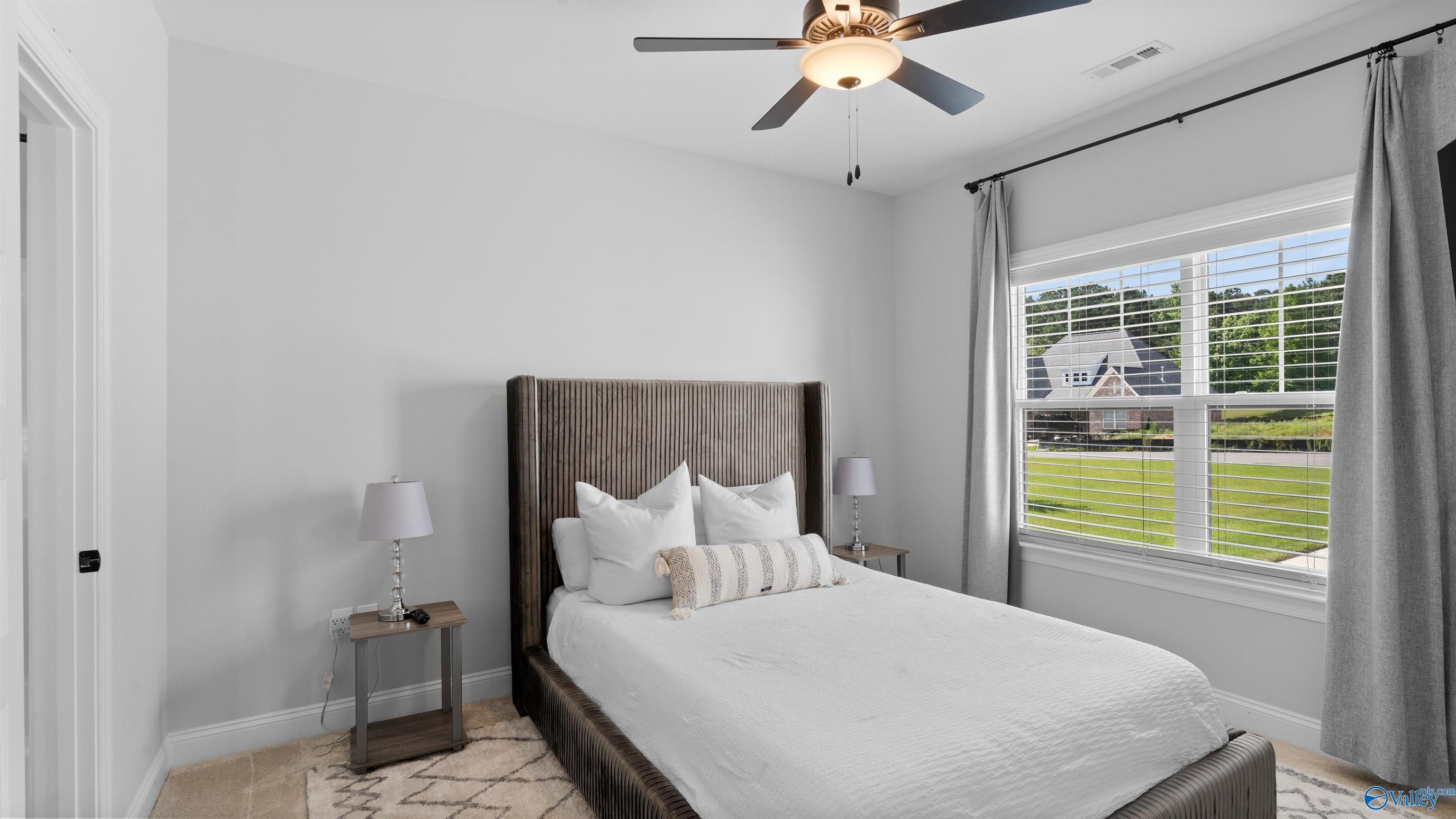 3056 Cherokee Ridge Drive