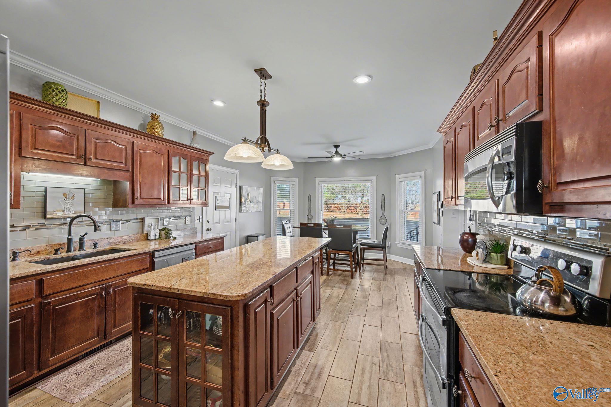 100 Thomas Woods Court