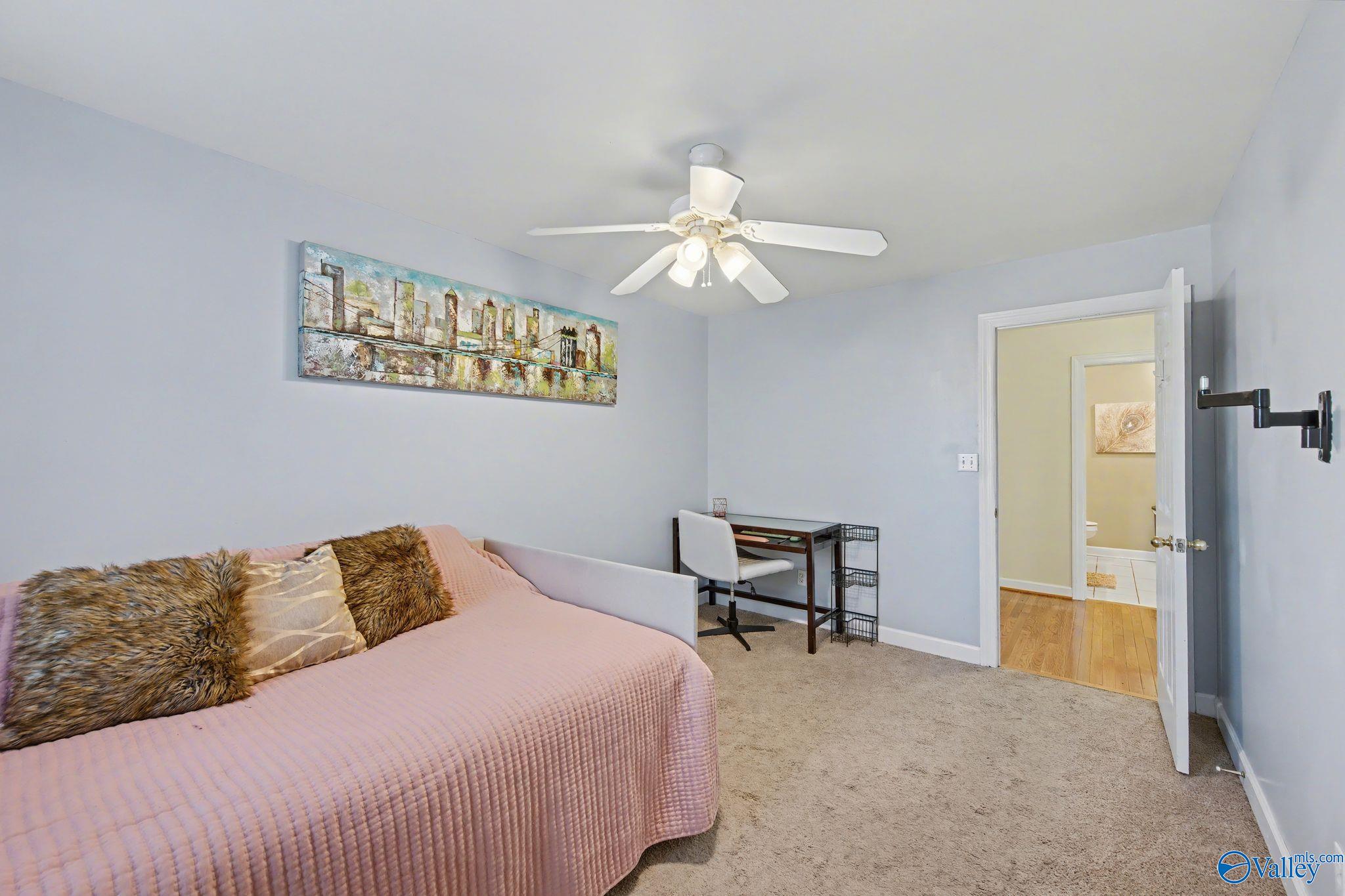 100 Thomas Woods Court