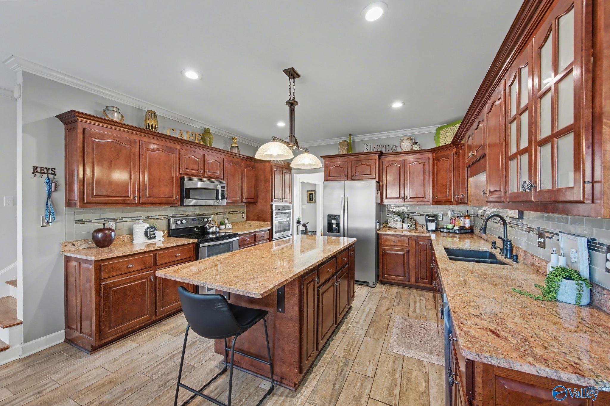 100 Thomas Woods Court