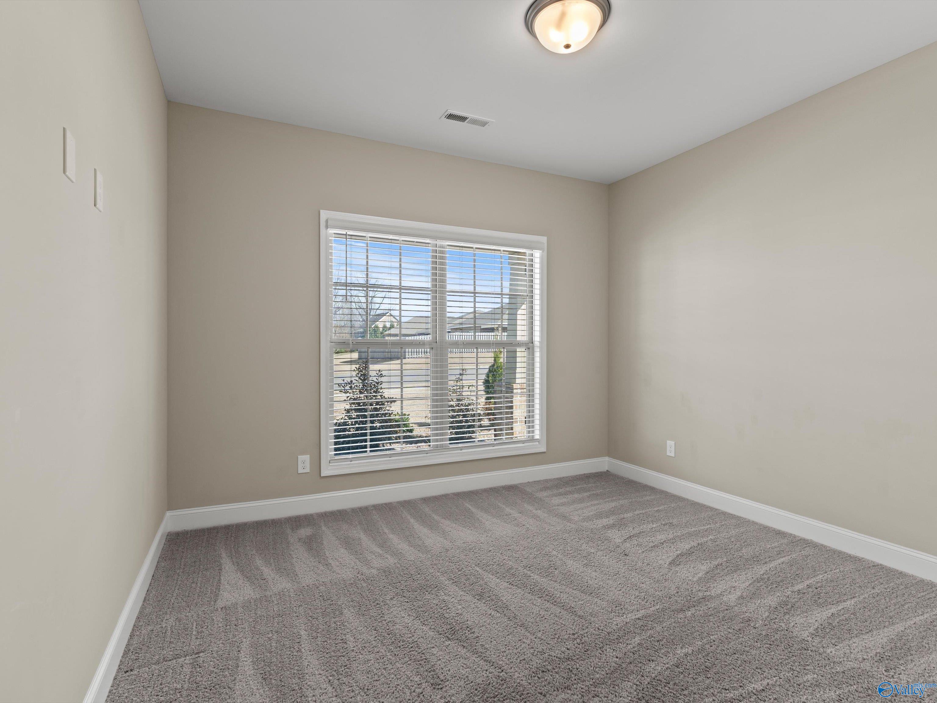 204 Joan Circle