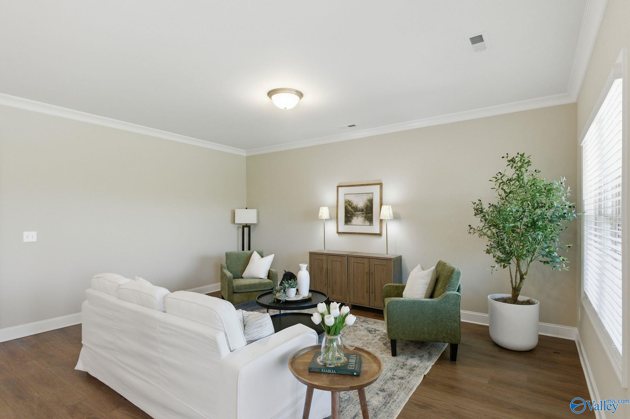 204 Joan Circle