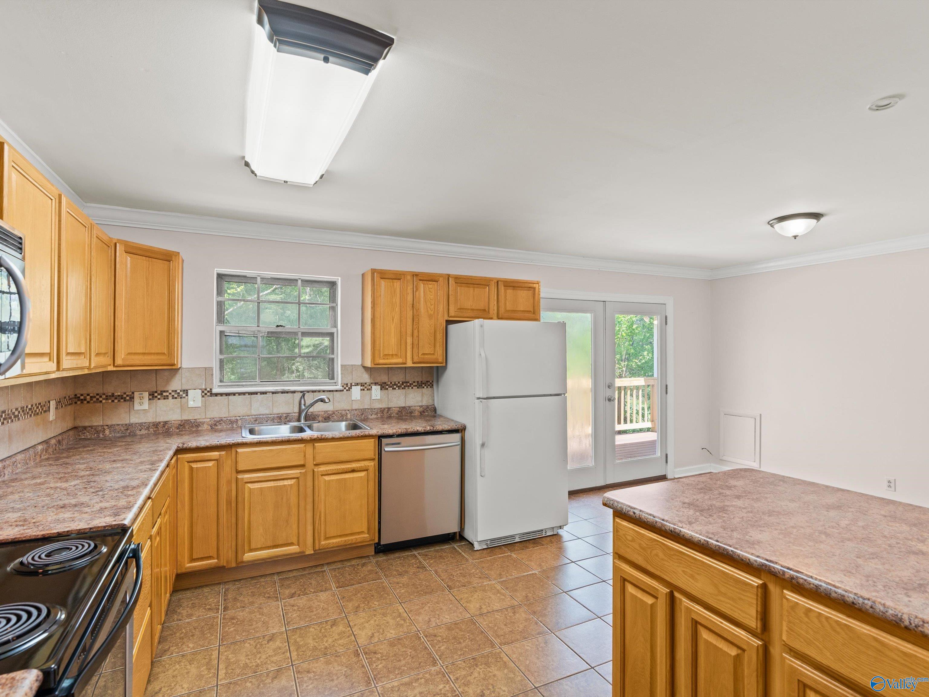 3706 Pecan Grove Drive NW