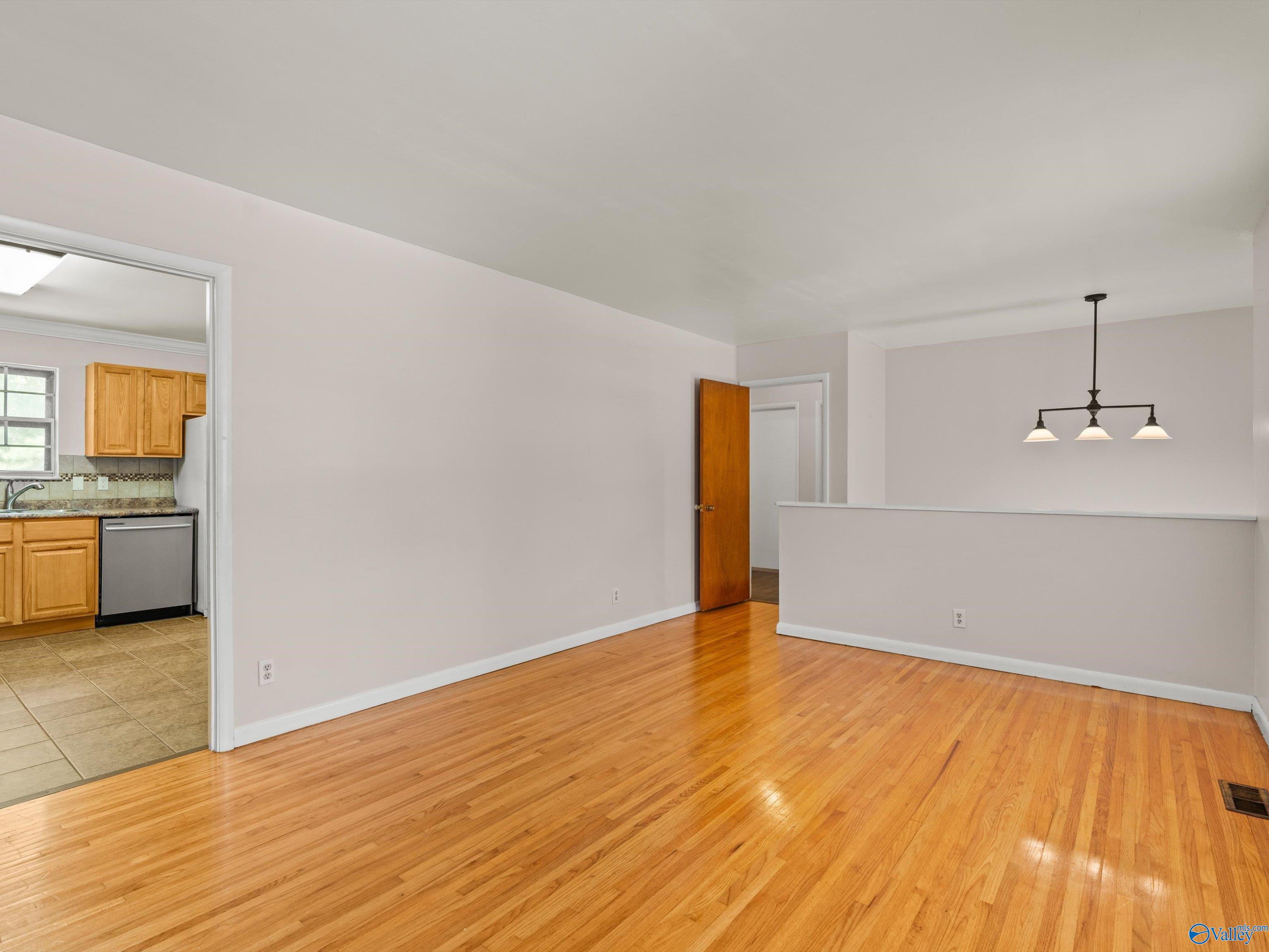 3706 Pecan Grove Drive NW