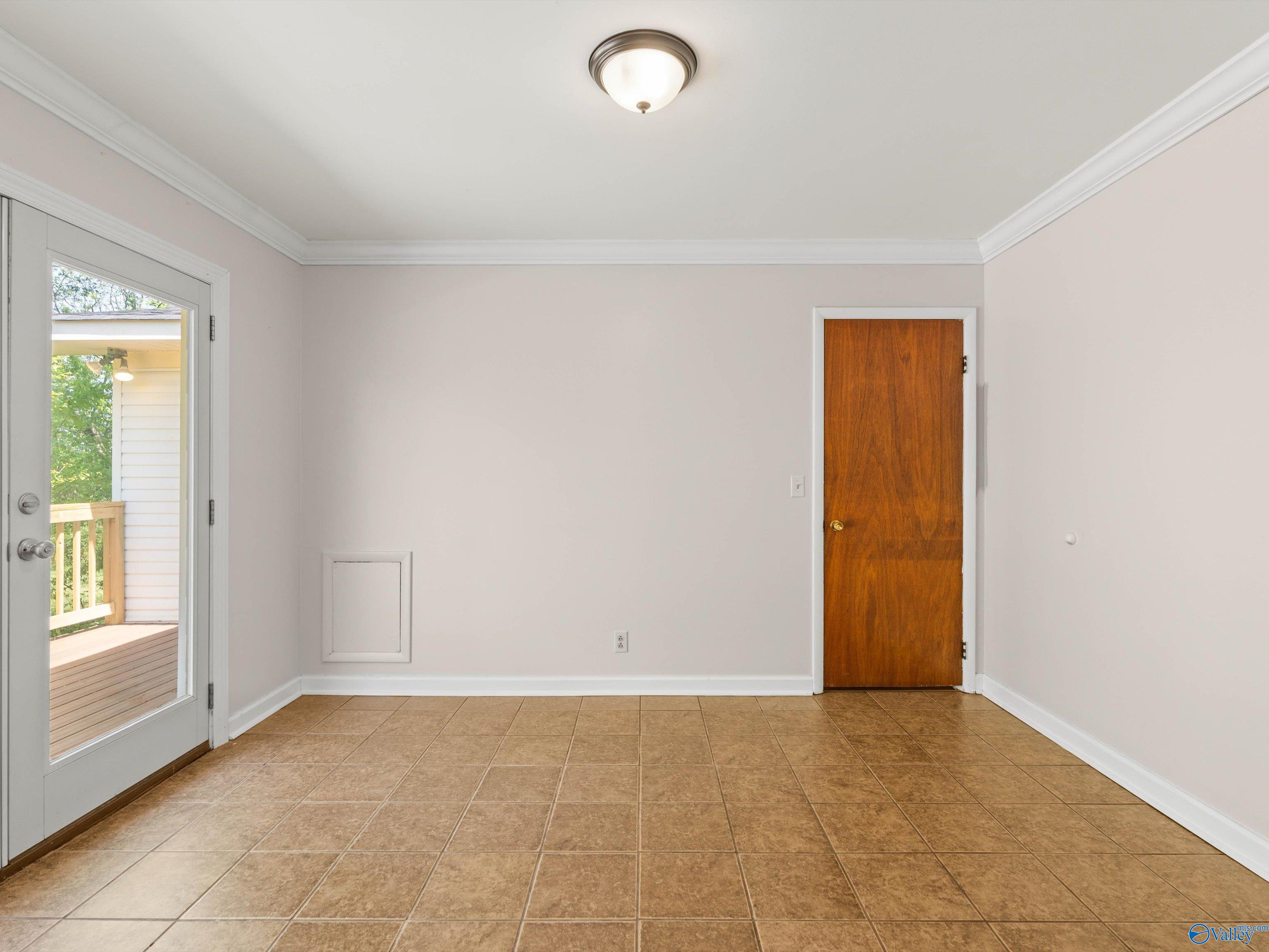 3706 Pecan Grove Drive NW