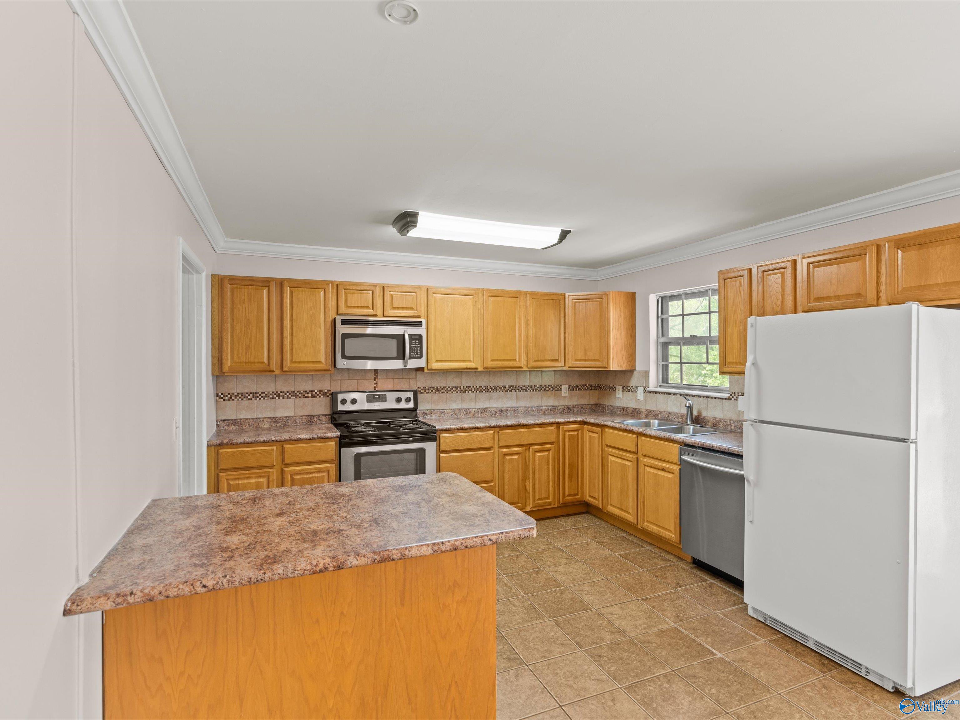 3706 Pecan Grove Drive NW