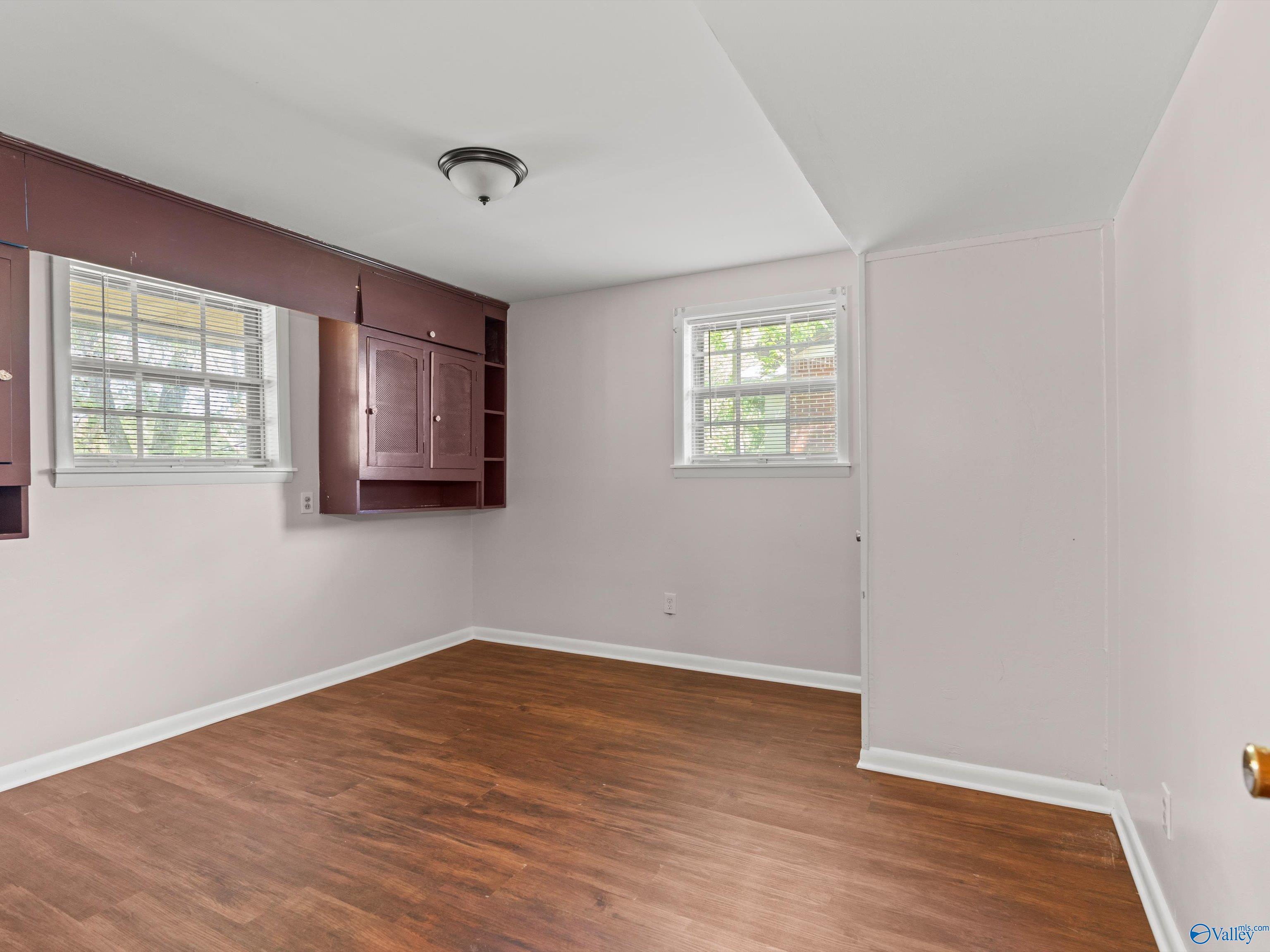 3706 Pecan Grove Drive NW