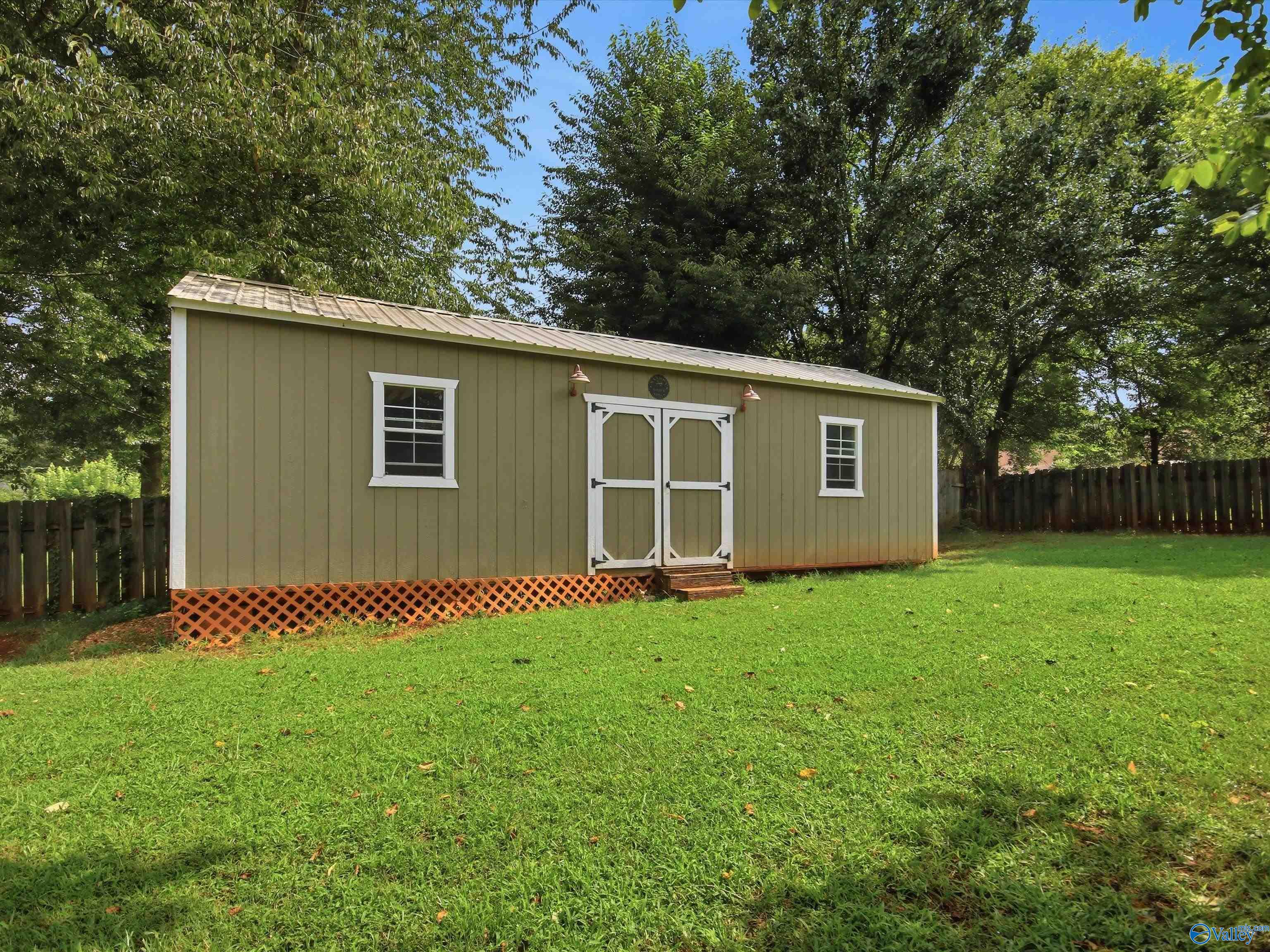 120 Water Oak Drive
