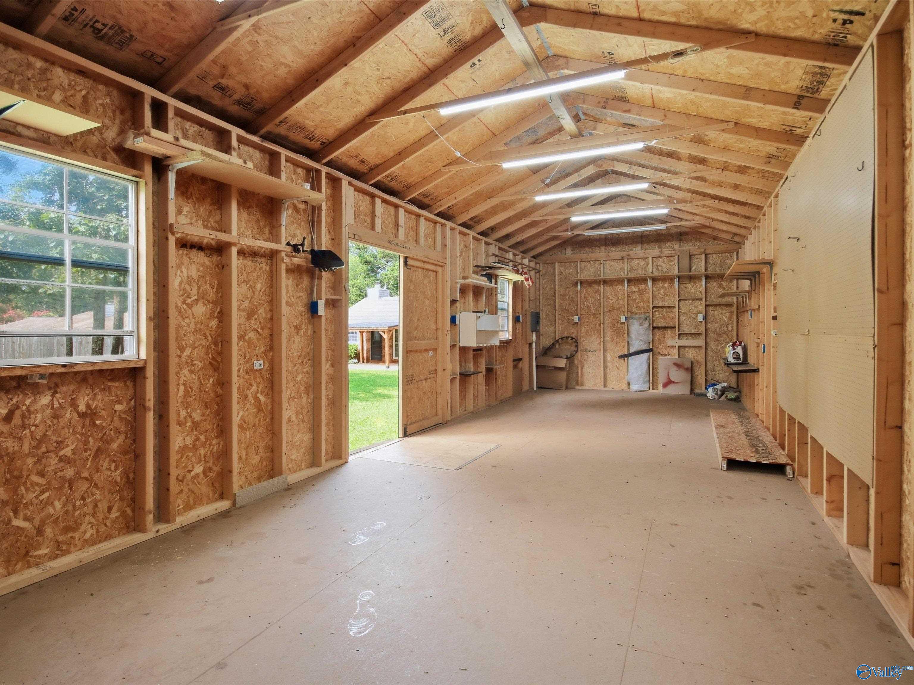 120 Water Oak Drive