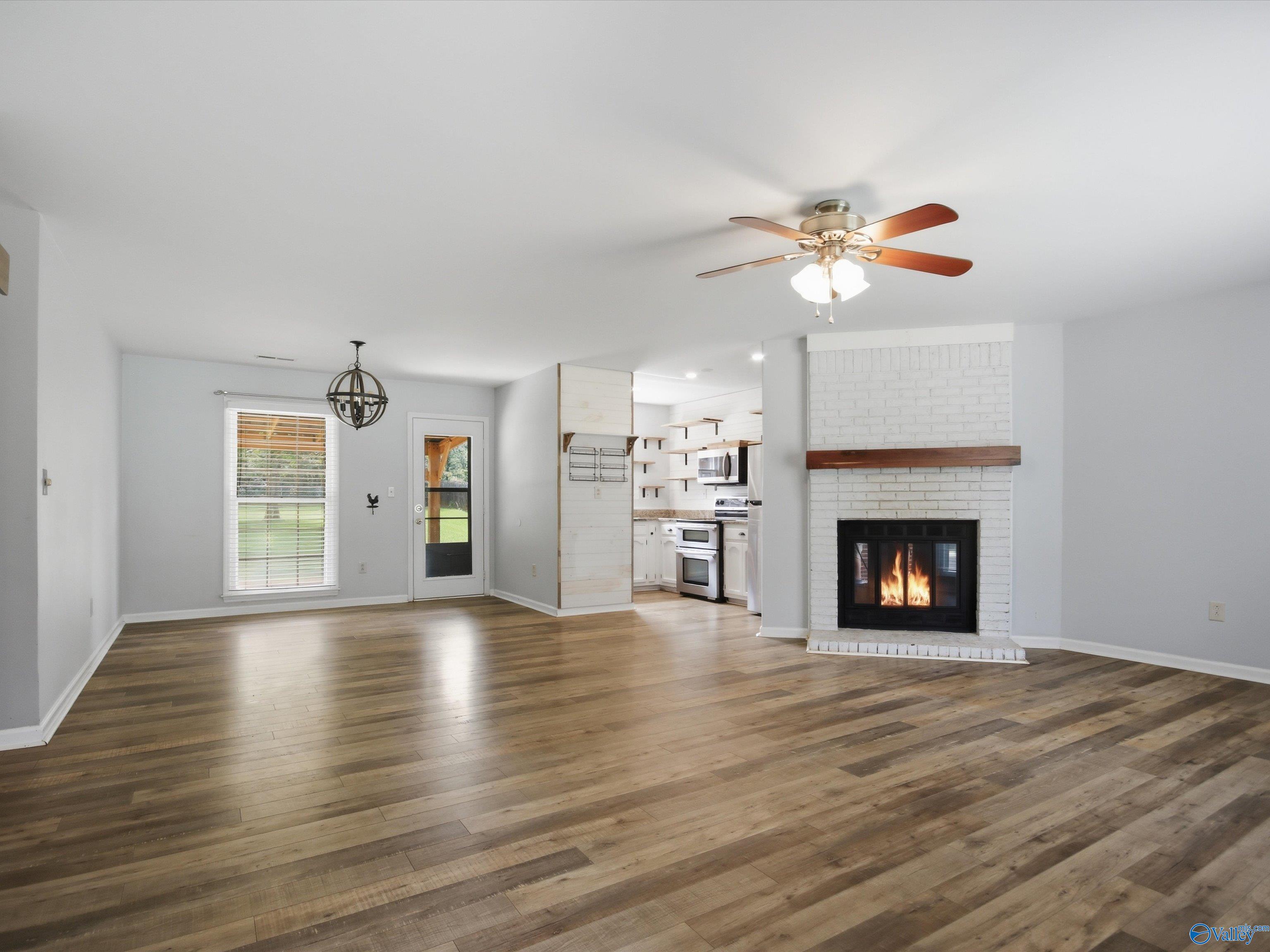 120 Water Oak Drive