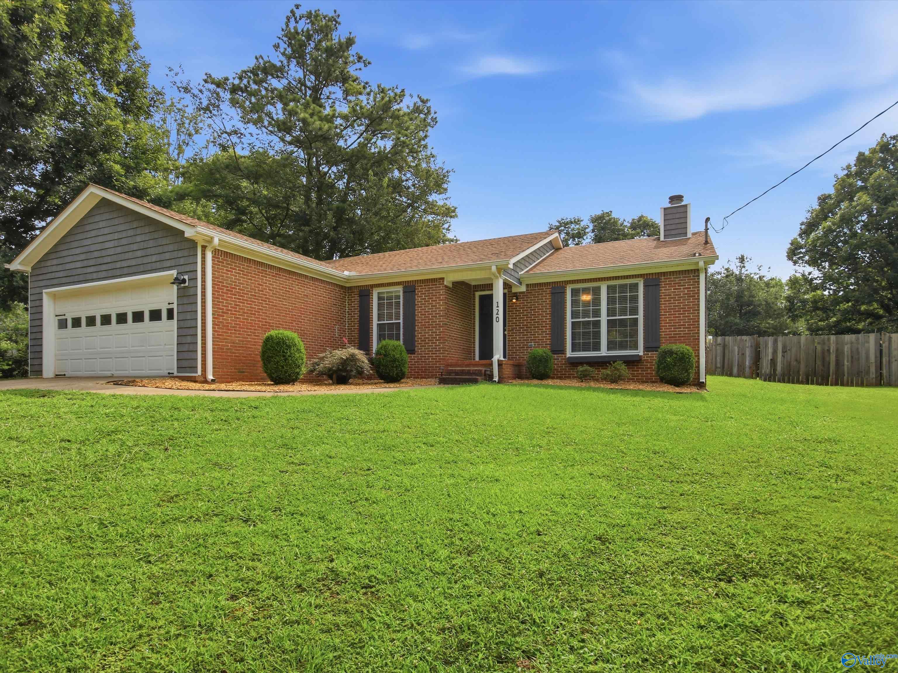 120 Water Oak Drive