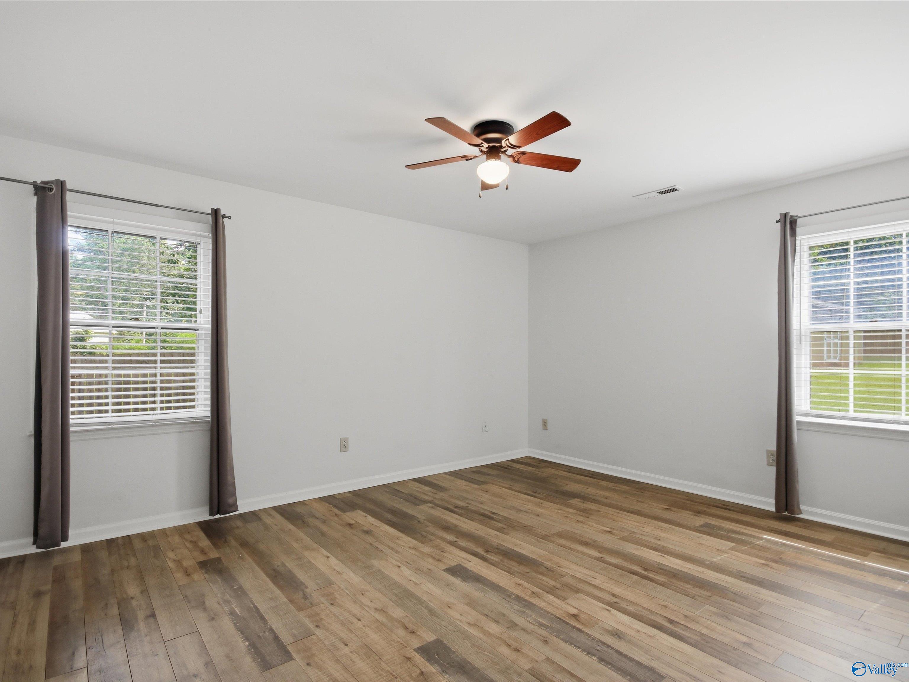 120 Water Oak Drive