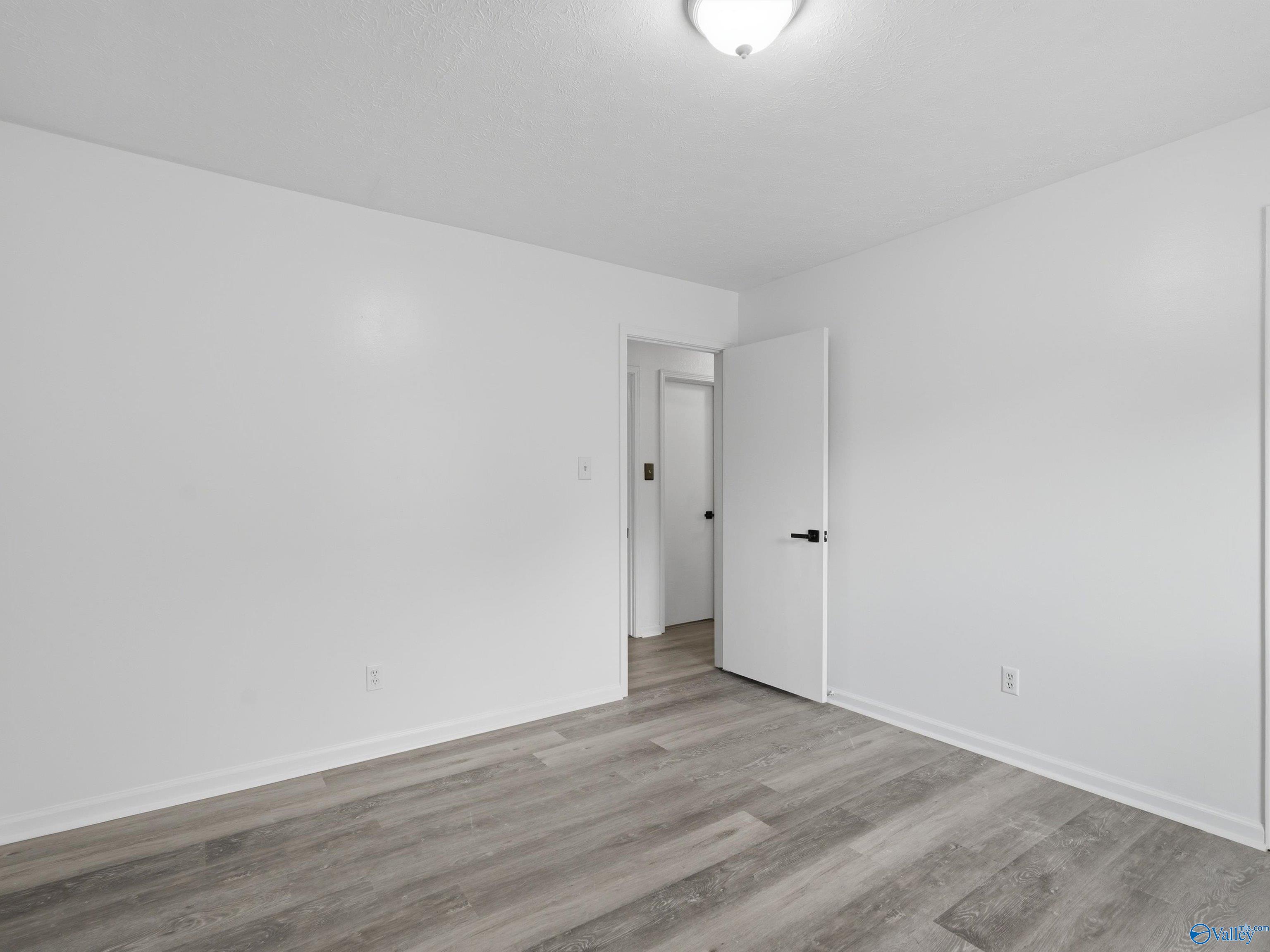 1061 Sandy Springs Road NW