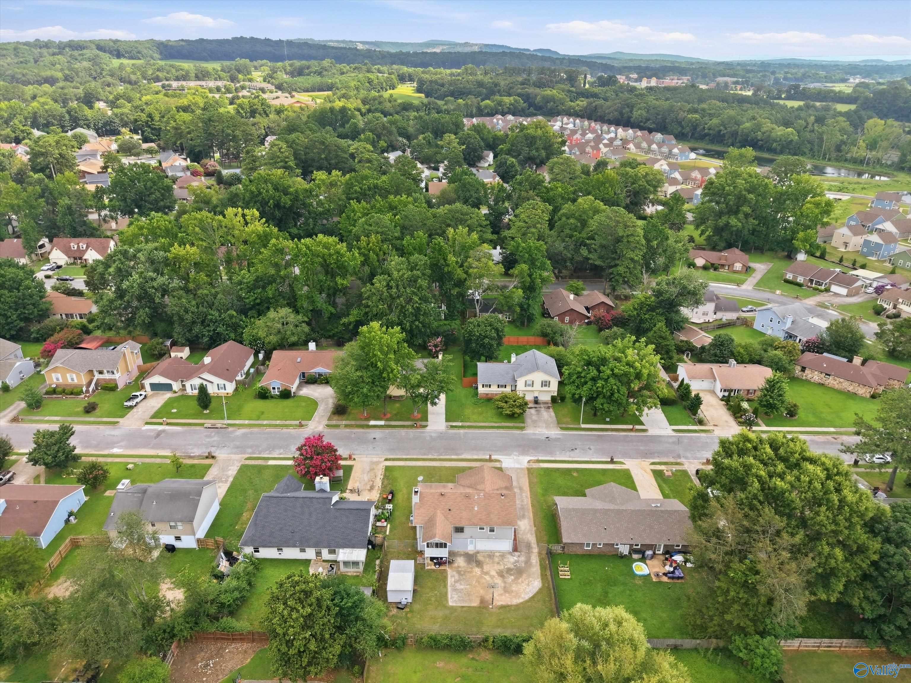 1061 Sandy Springs Road NW