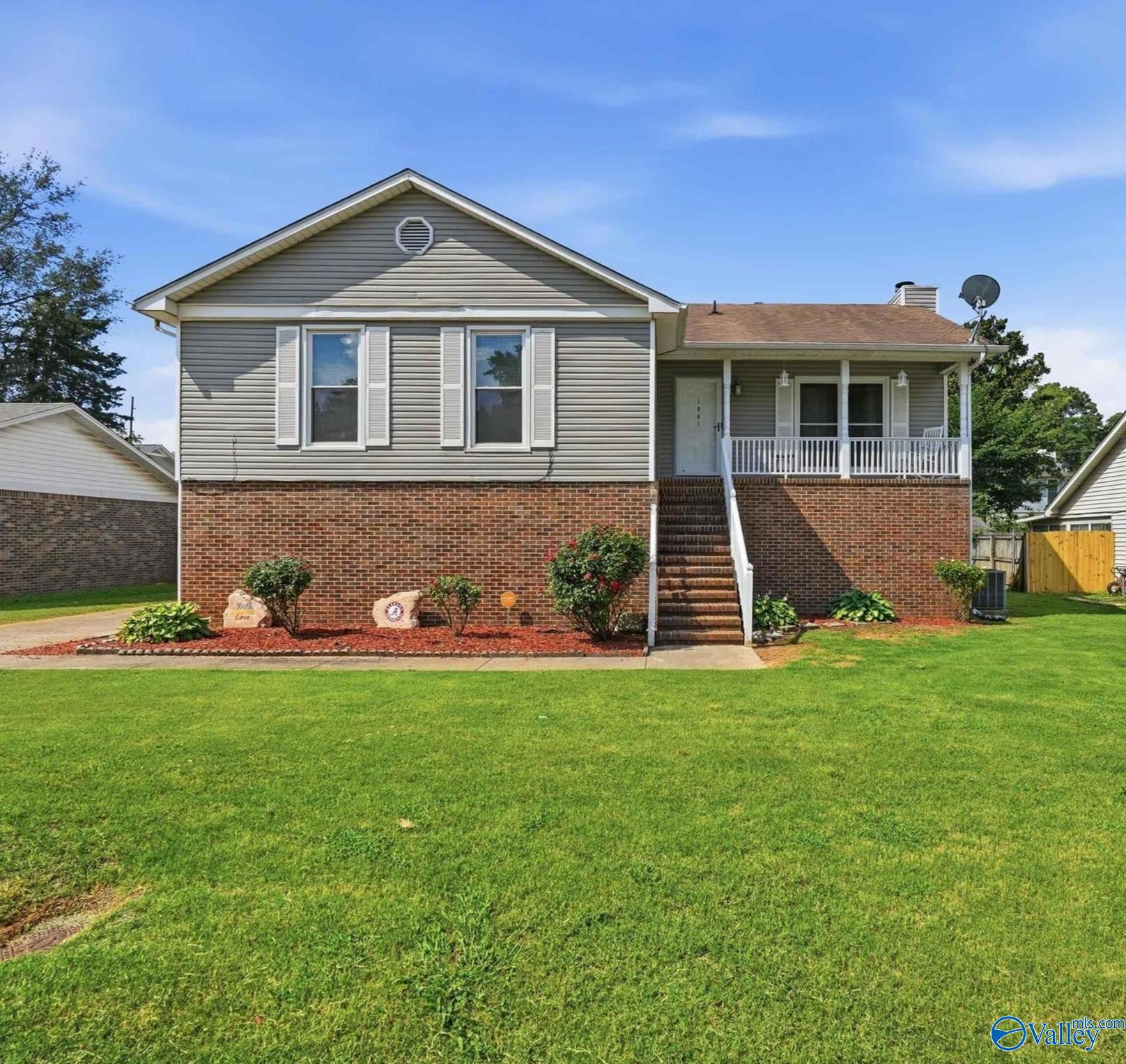 1061 Sandy Springs Road NW