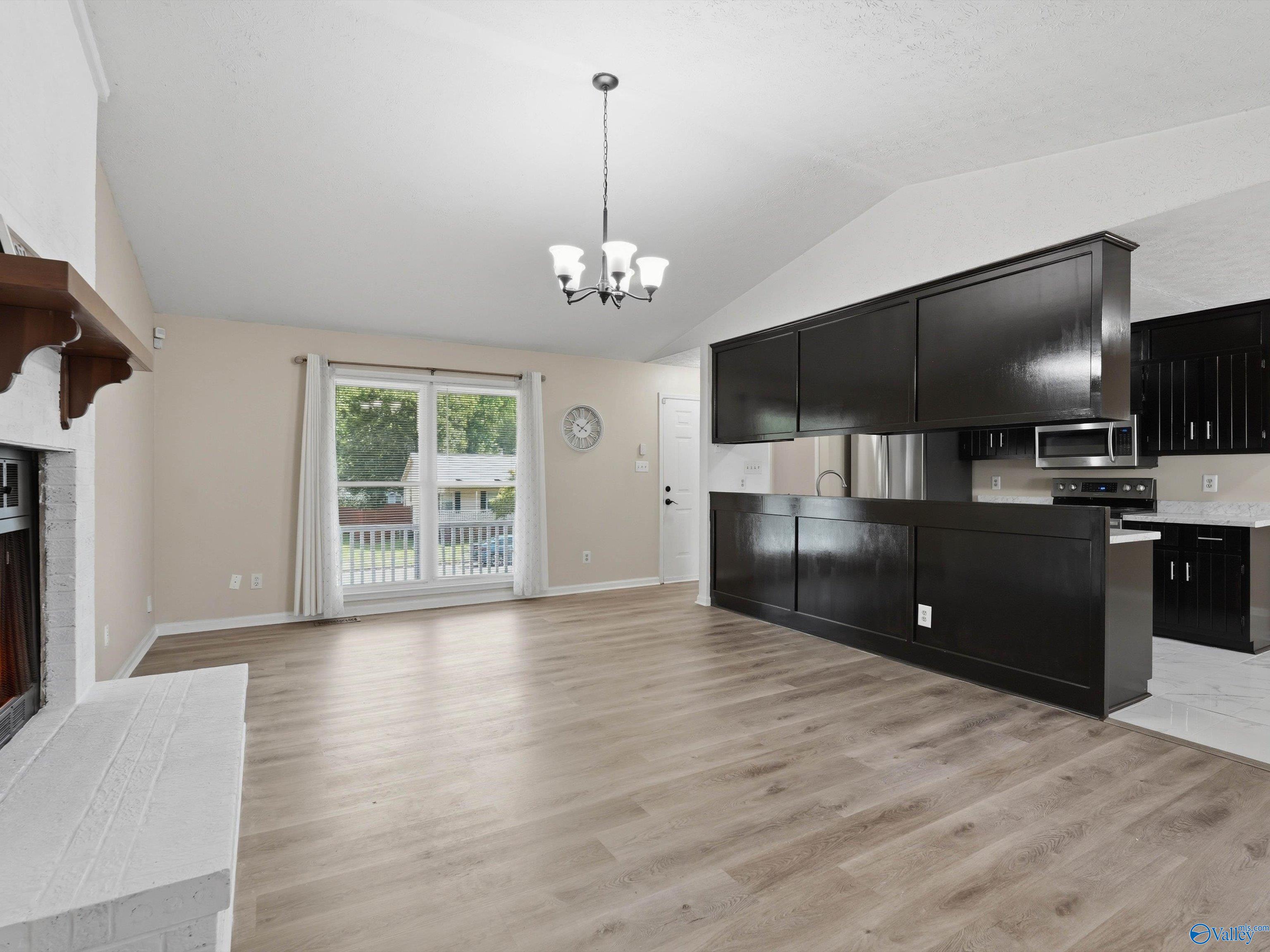 1061 Sandy Springs Road NW