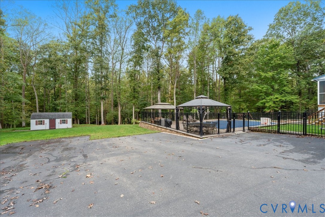 12040 Southern Points Dr