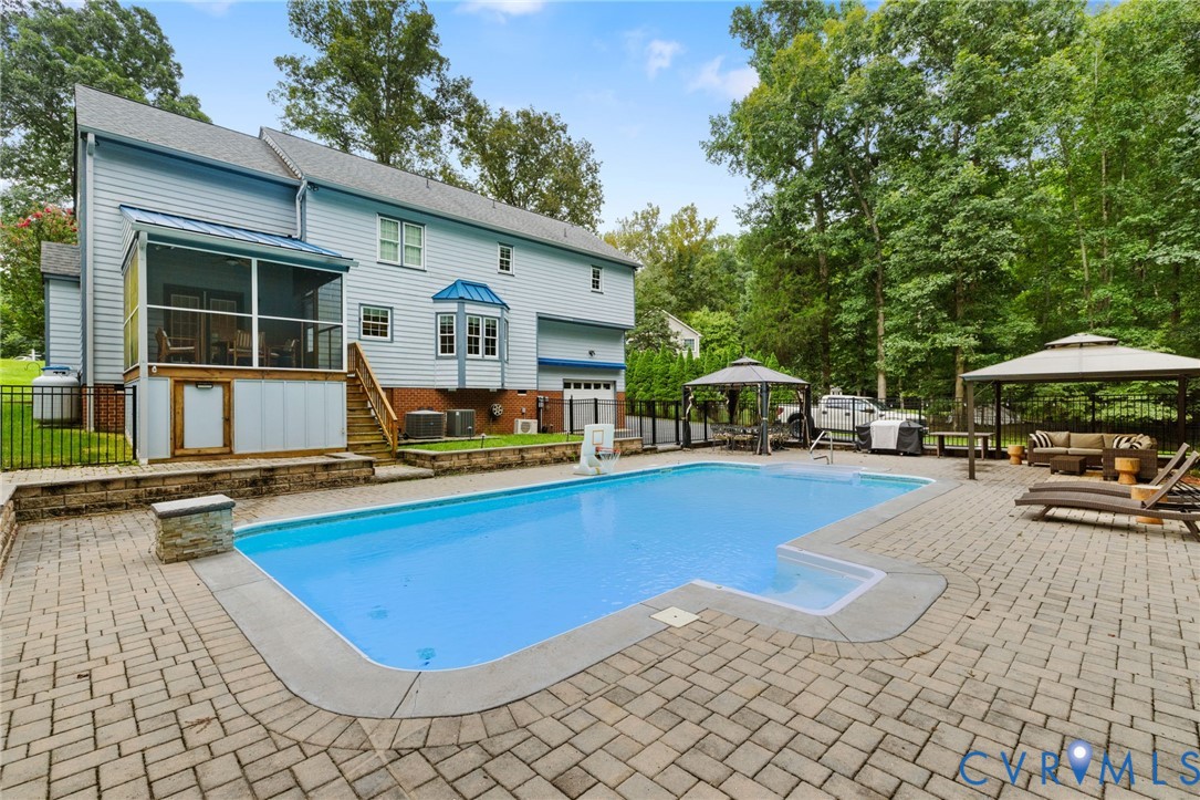 12040 Southern Points Dr