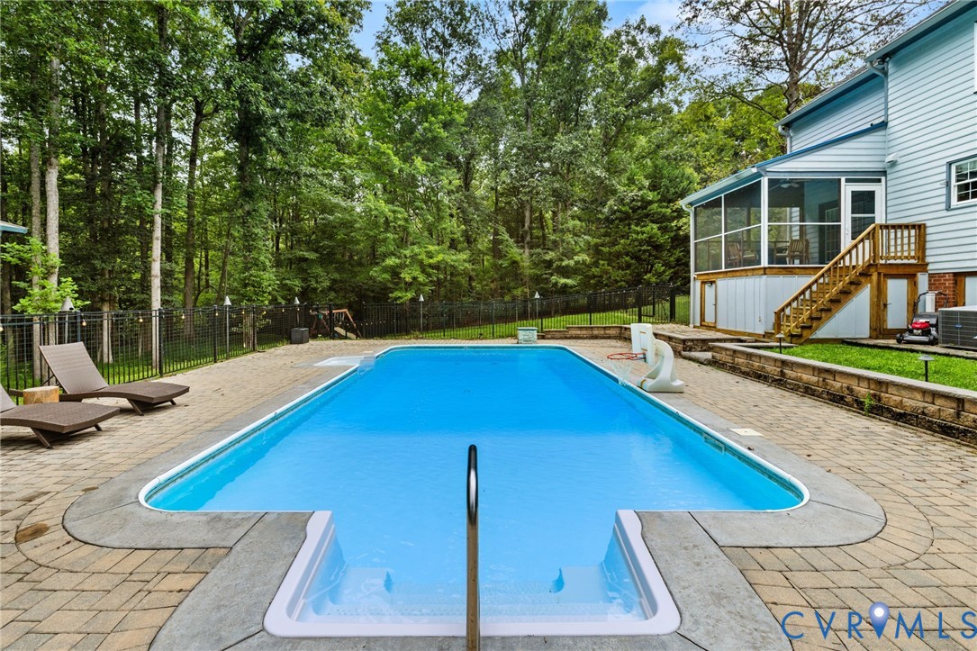 12040 Southern Points Dr