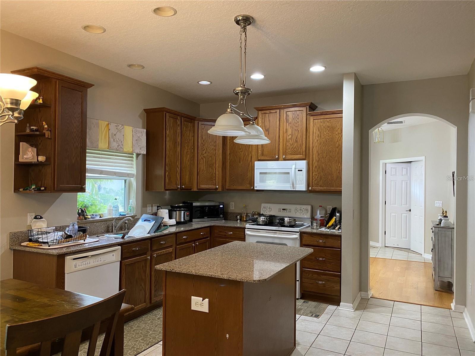 9554 HERON POINTE DR