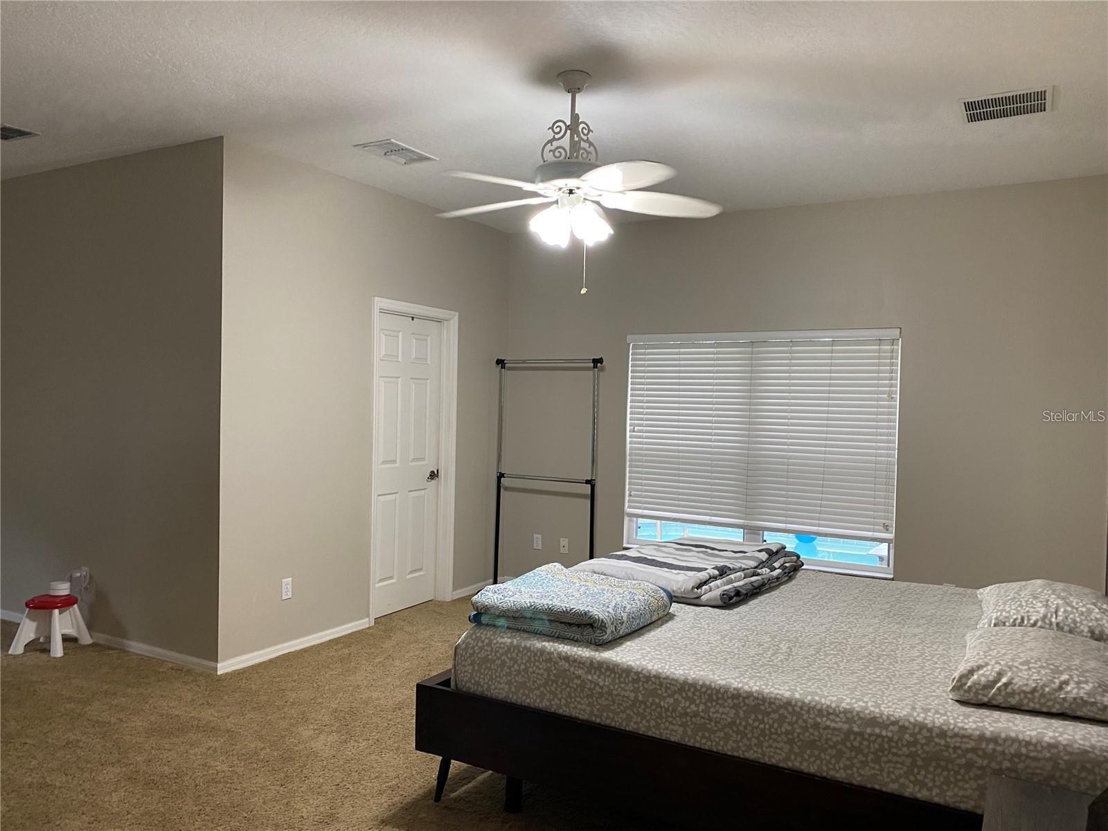 9554 HERON POINTE DR