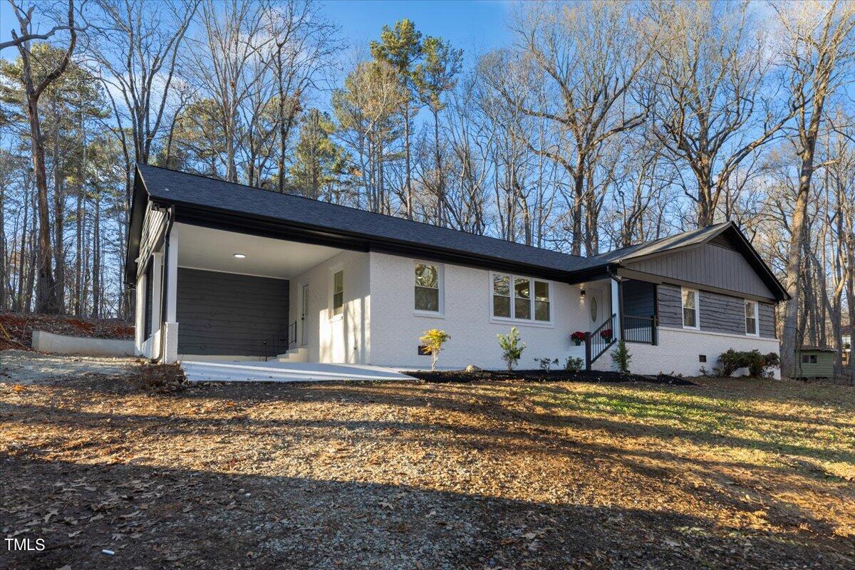 6004 Country Lane Drive