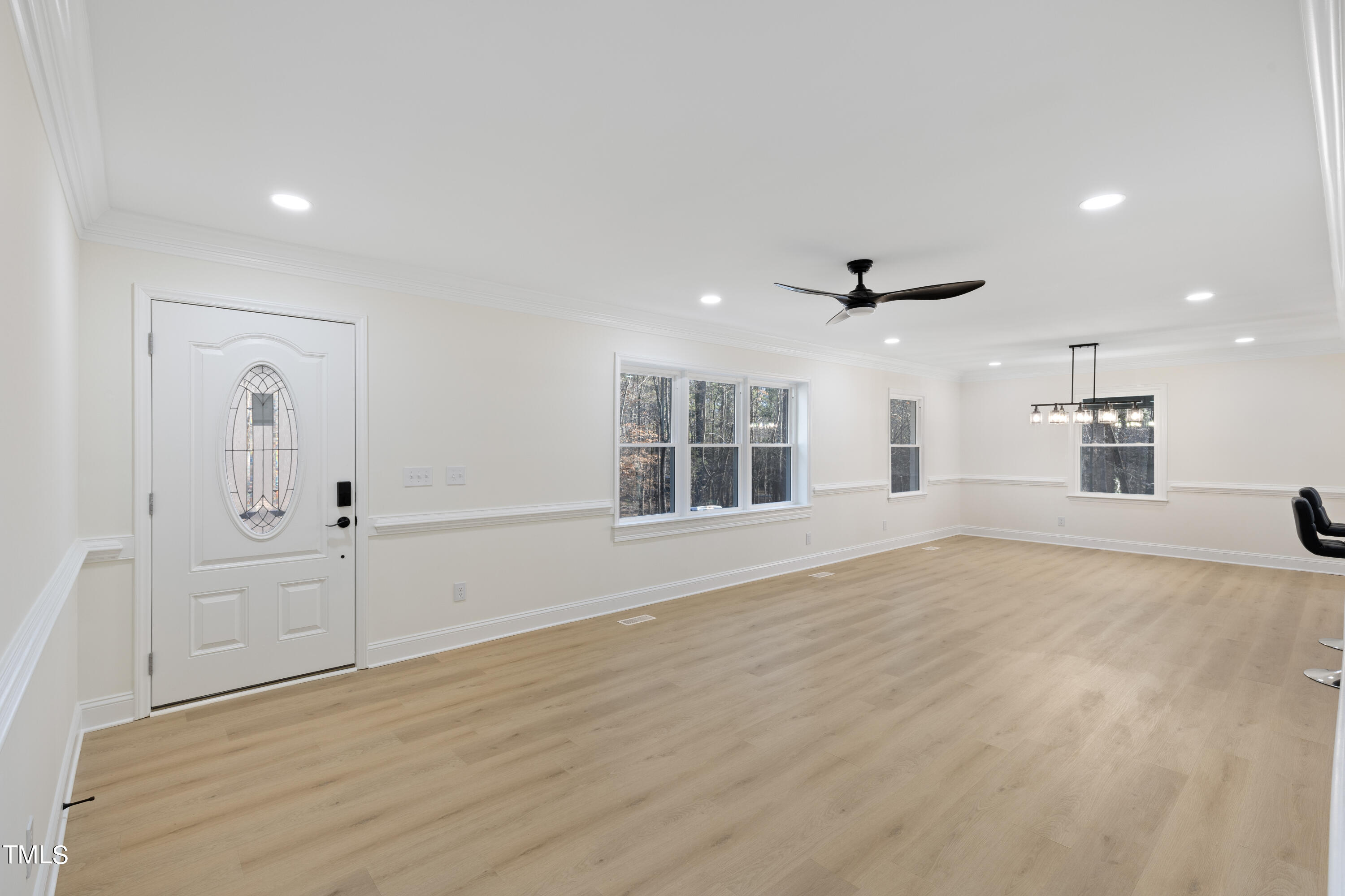 6004 Country Lane Drive