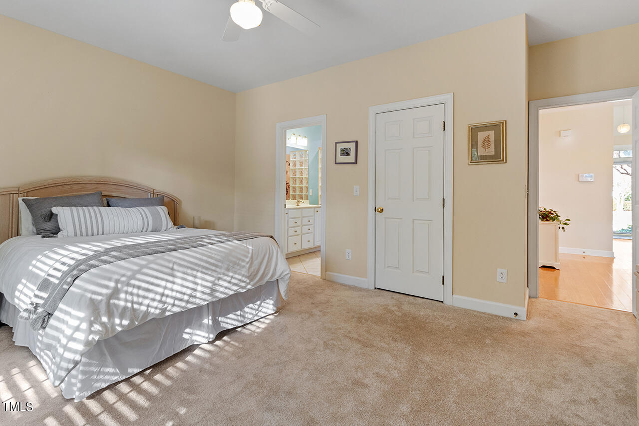 1611 Poets Glade Drive