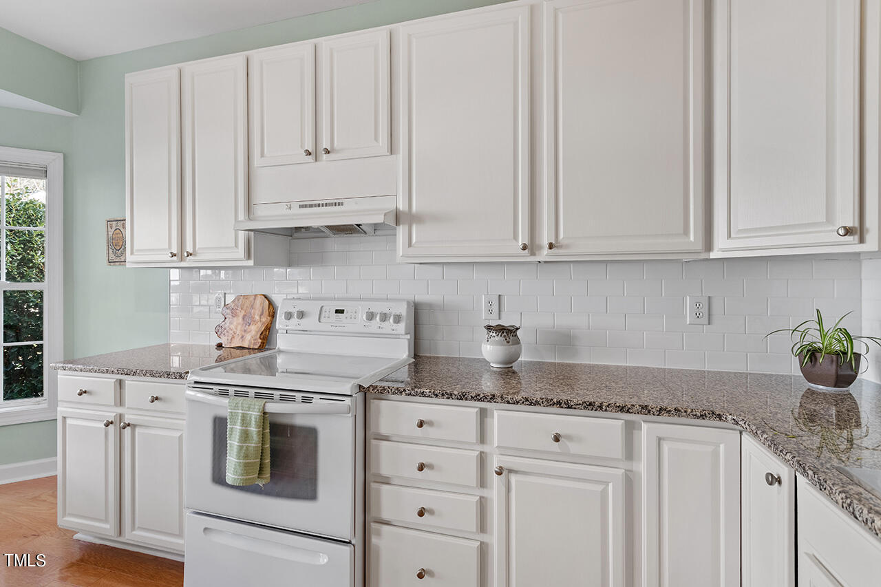 1611 Poets Glade Drive