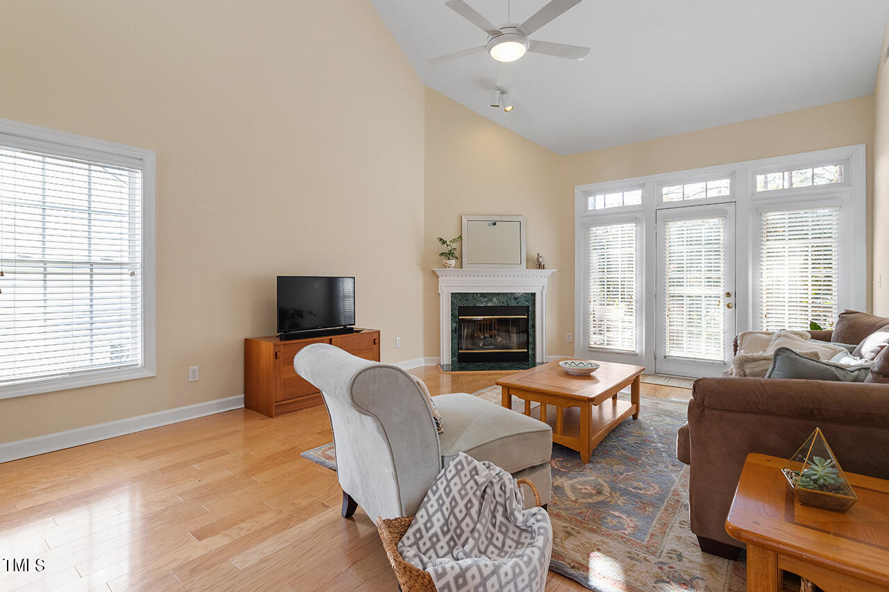 1611 Poets Glade Drive