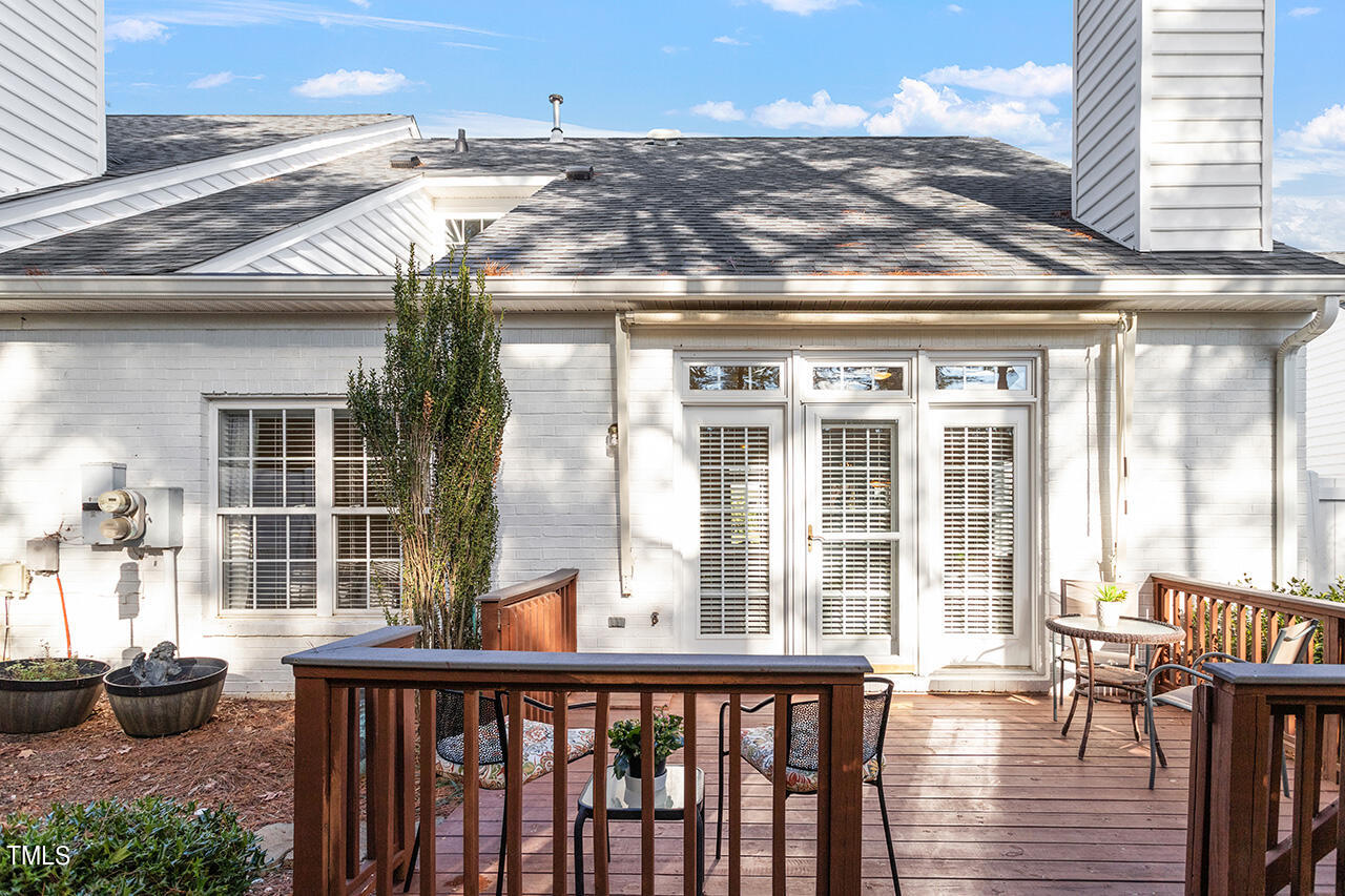 1611 Poets Glade Drive