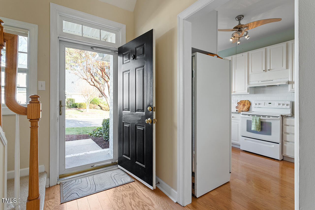 1611 Poets Glade Drive