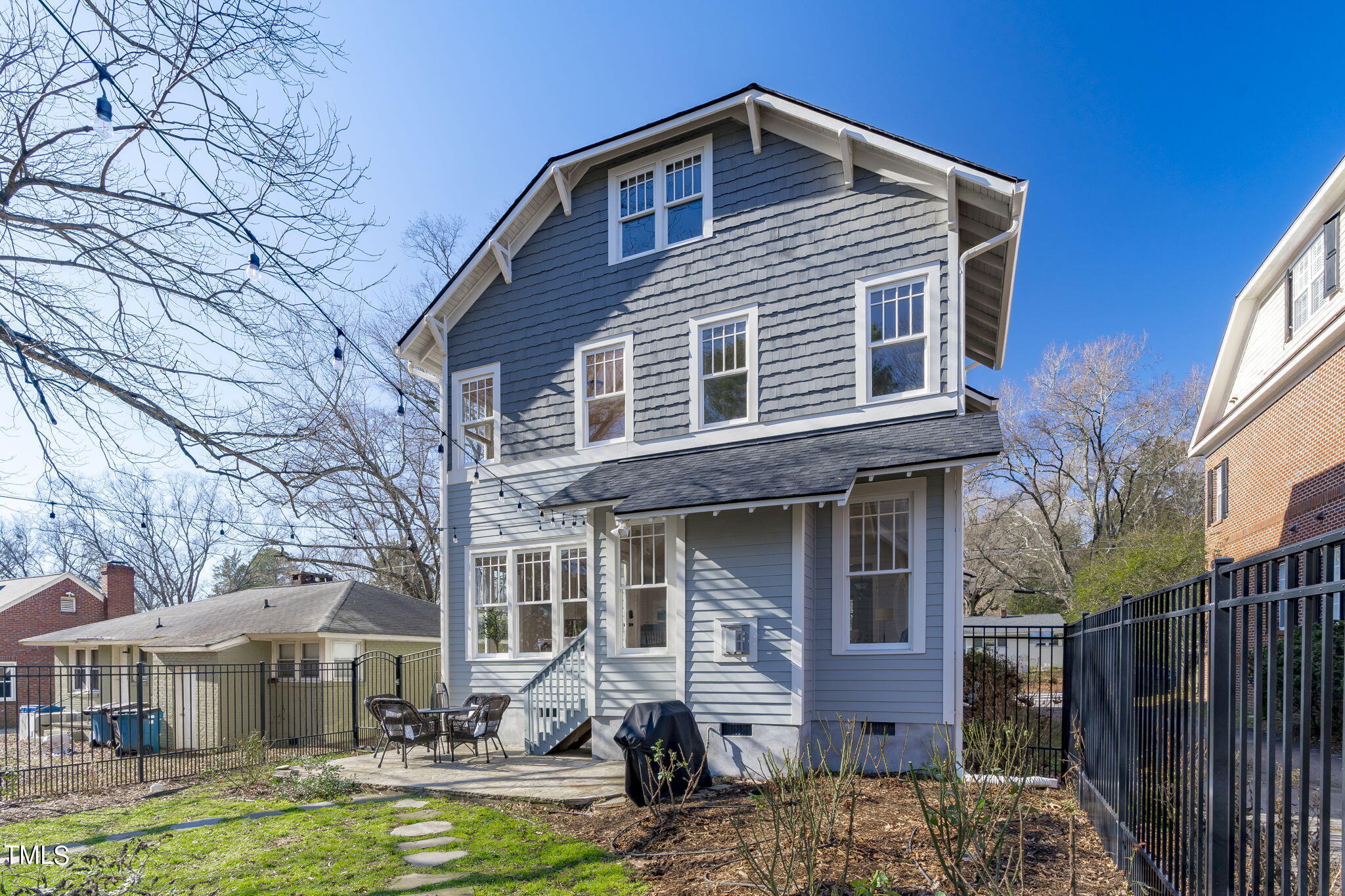 1520 N Duke Street