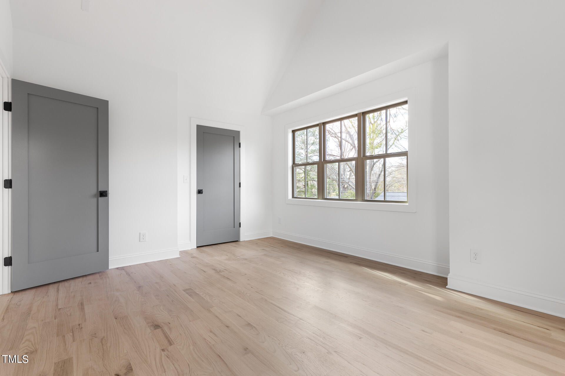 2814 Cascadilla Street