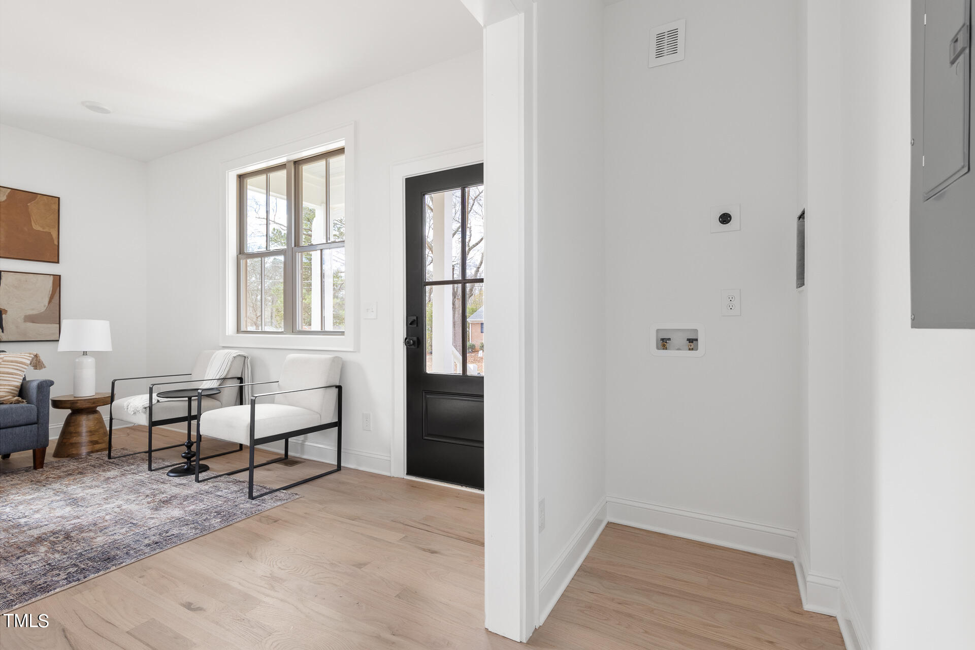 2814 Cascadilla Street