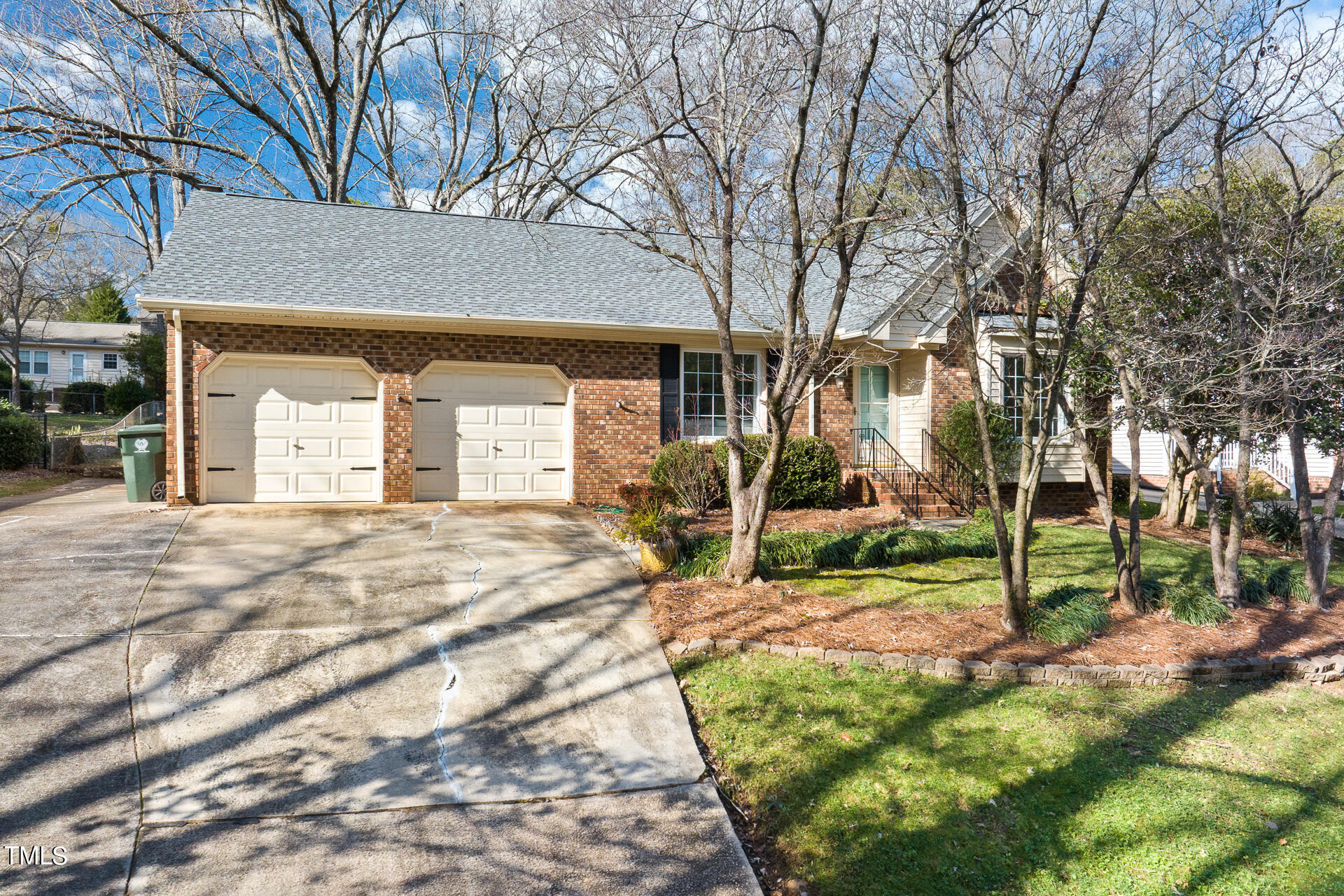 5113 Cedarwood Drive
