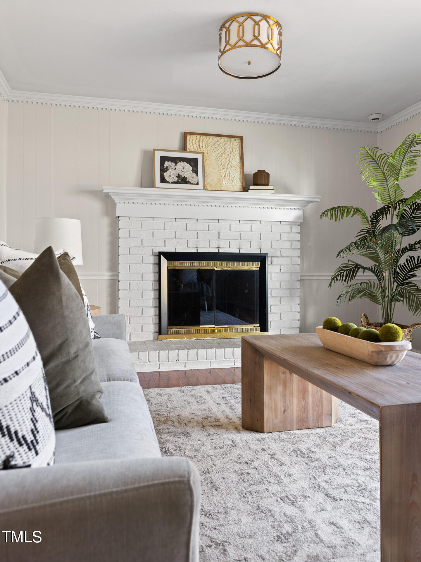 5113 Cedarwood Drive