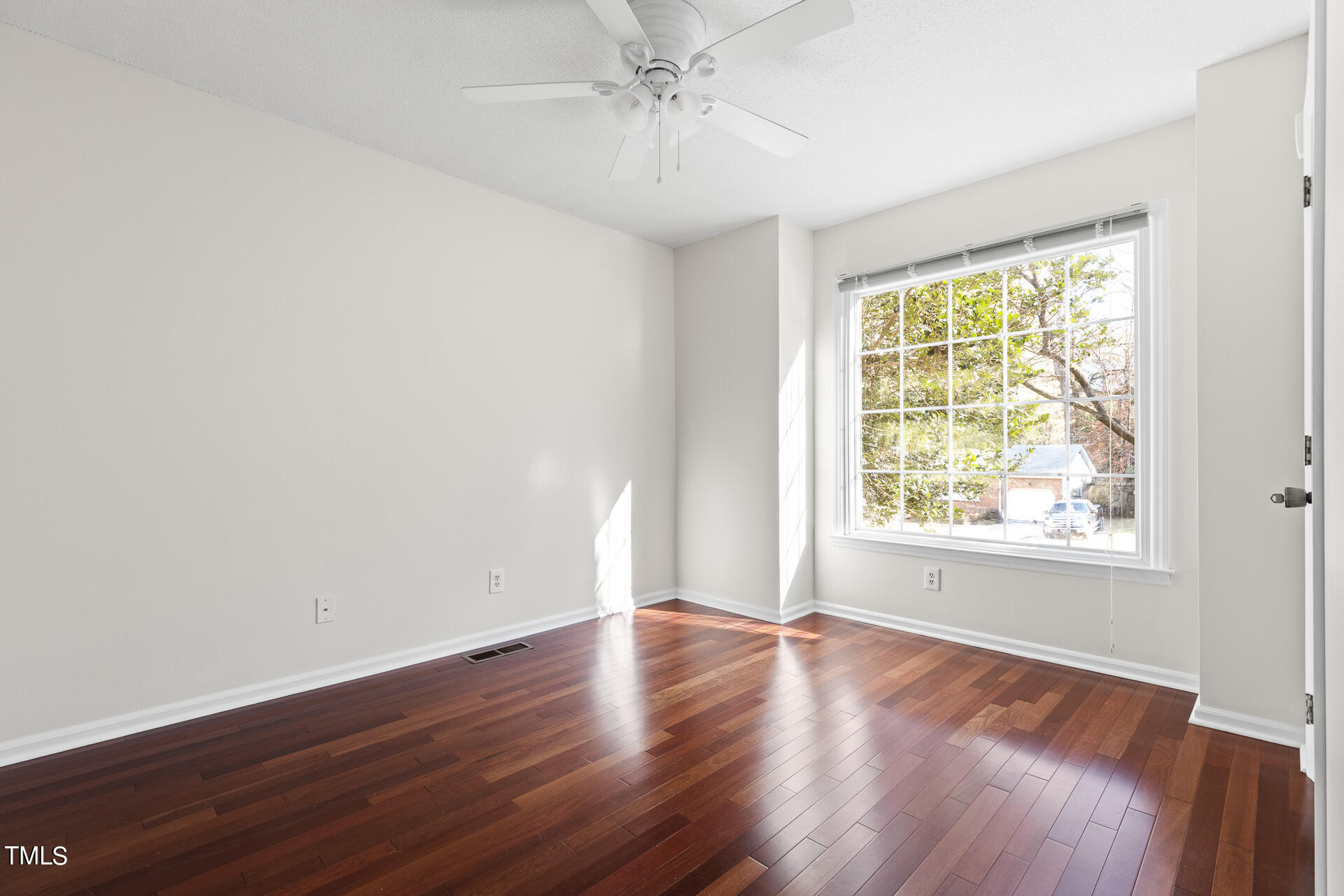 5113 Cedarwood Drive