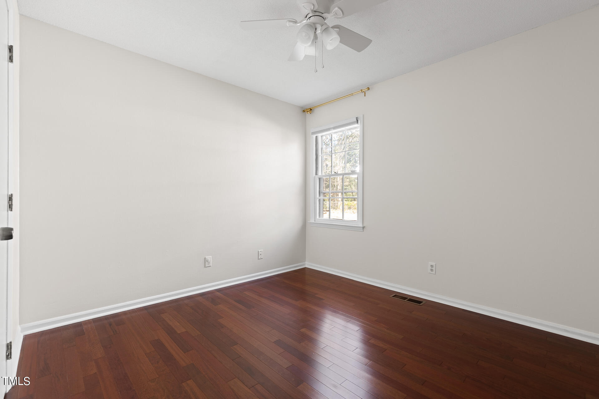 5113 Cedarwood Drive