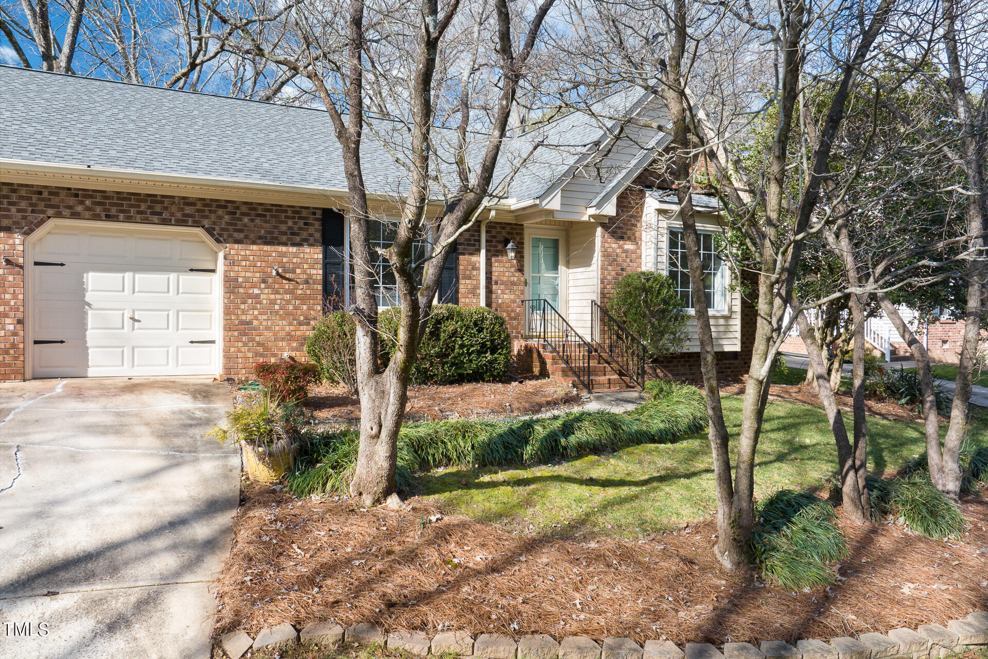 5113 Cedarwood Drive