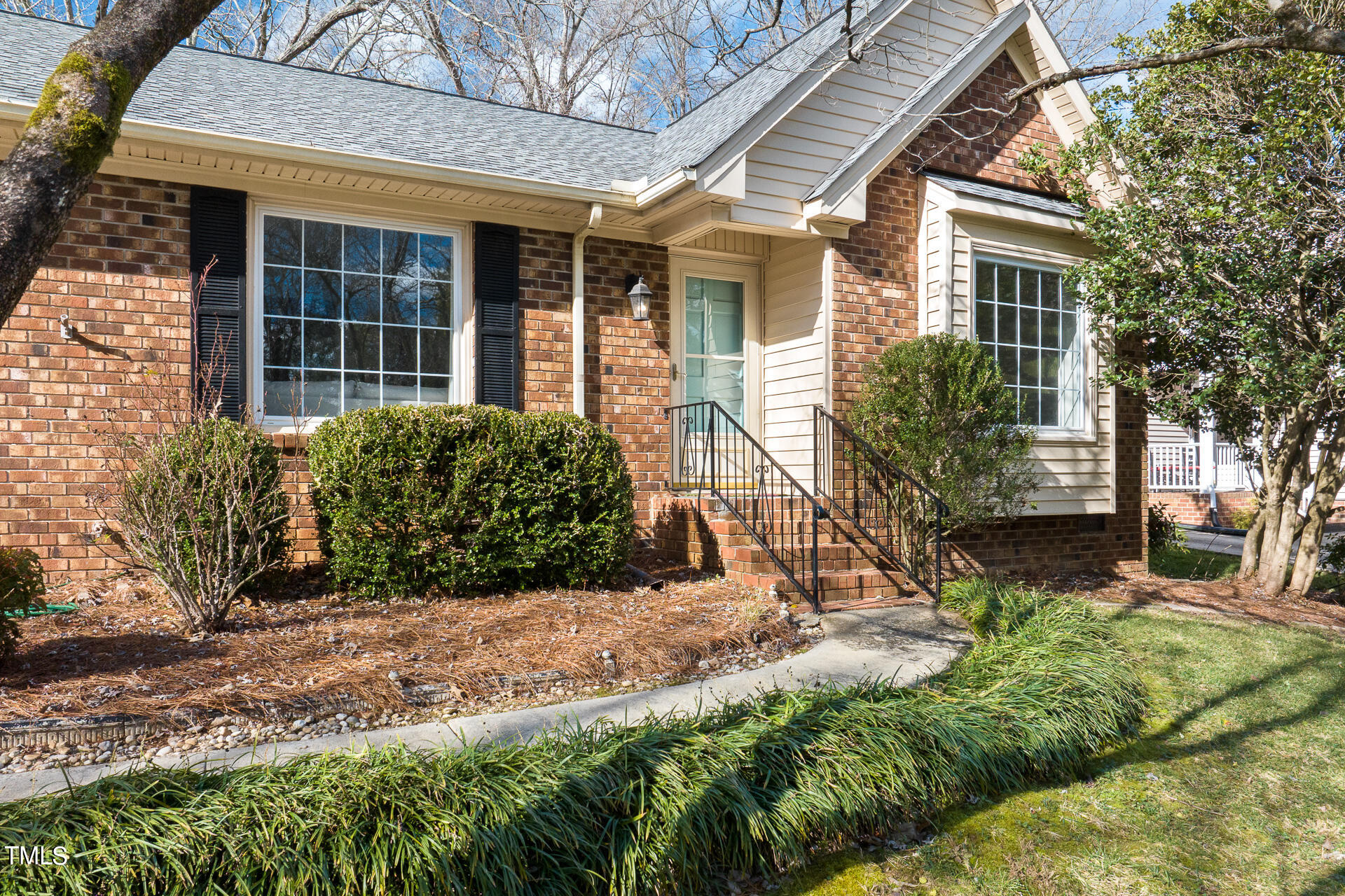 5113 Cedarwood Drive