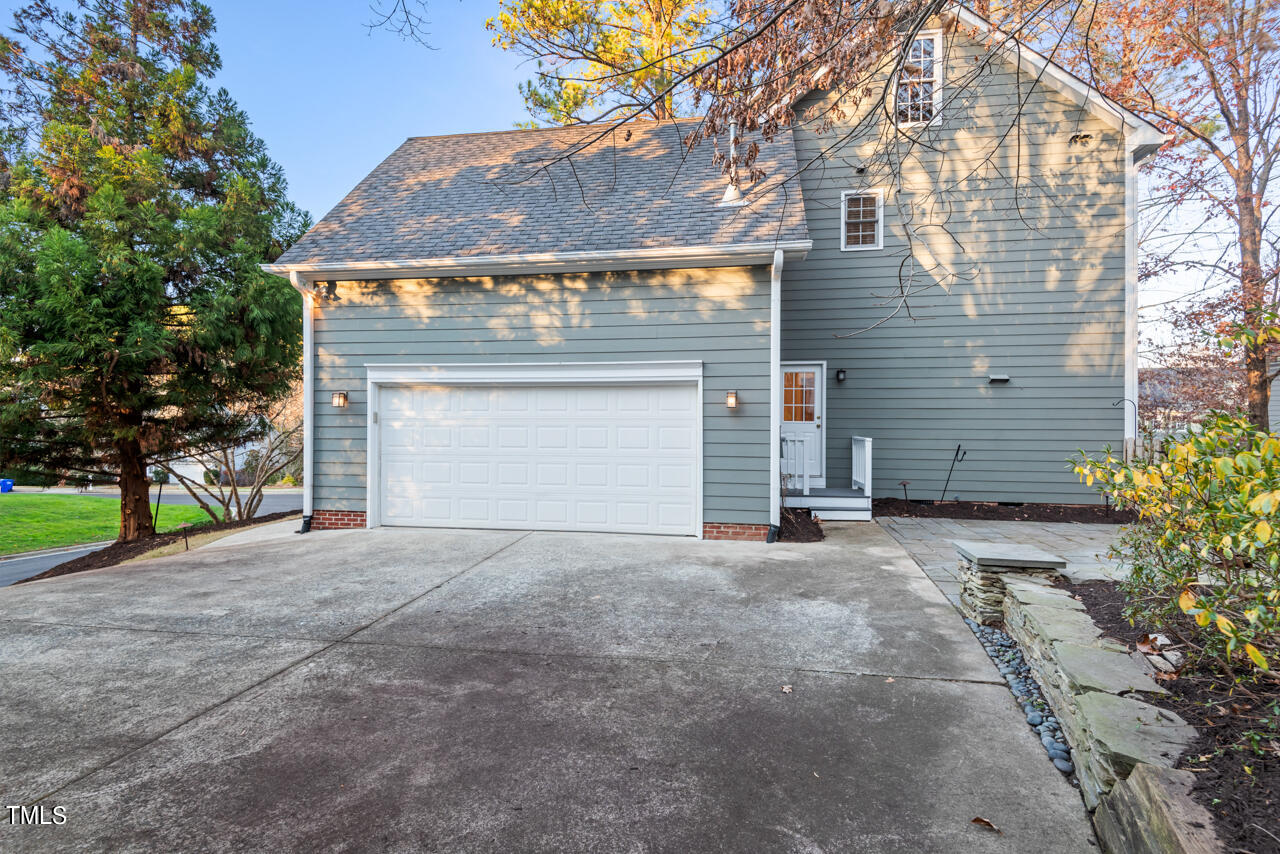 101 Misty Pines Place