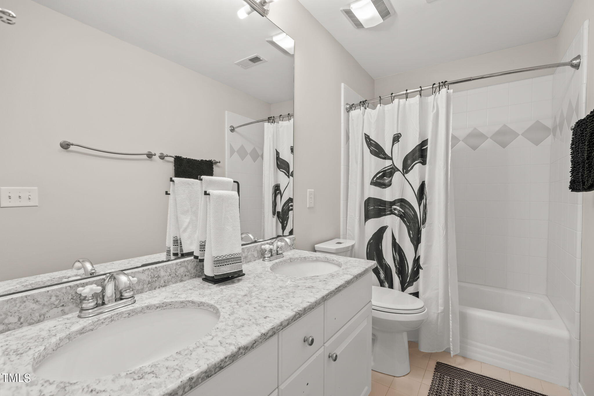 102 Old Larkspur Way